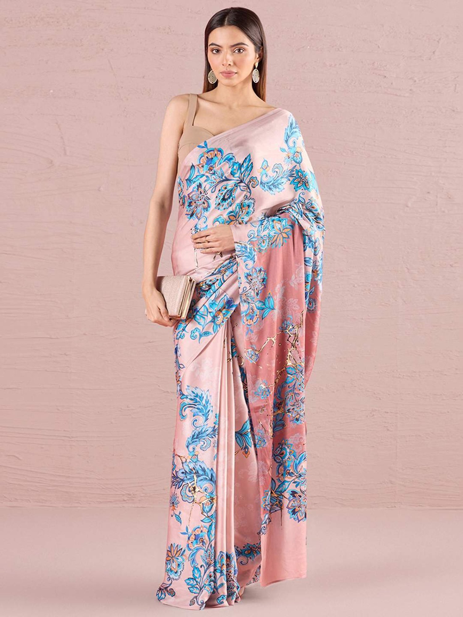 navyasa by liva Pink Printed Saree With Unstitched Blouse