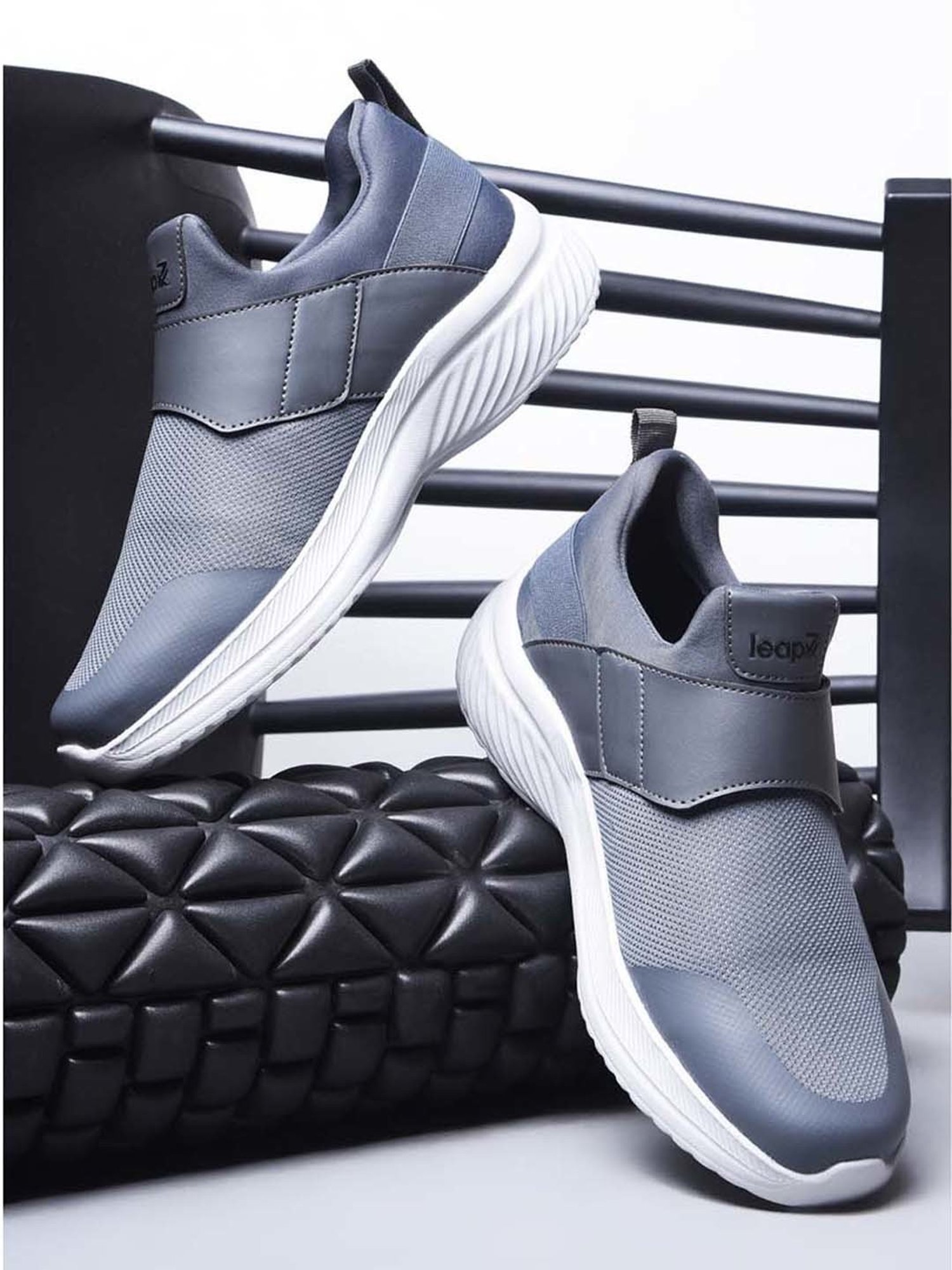 Leap7X by Liberty Men's Dark Grey Running Shoes