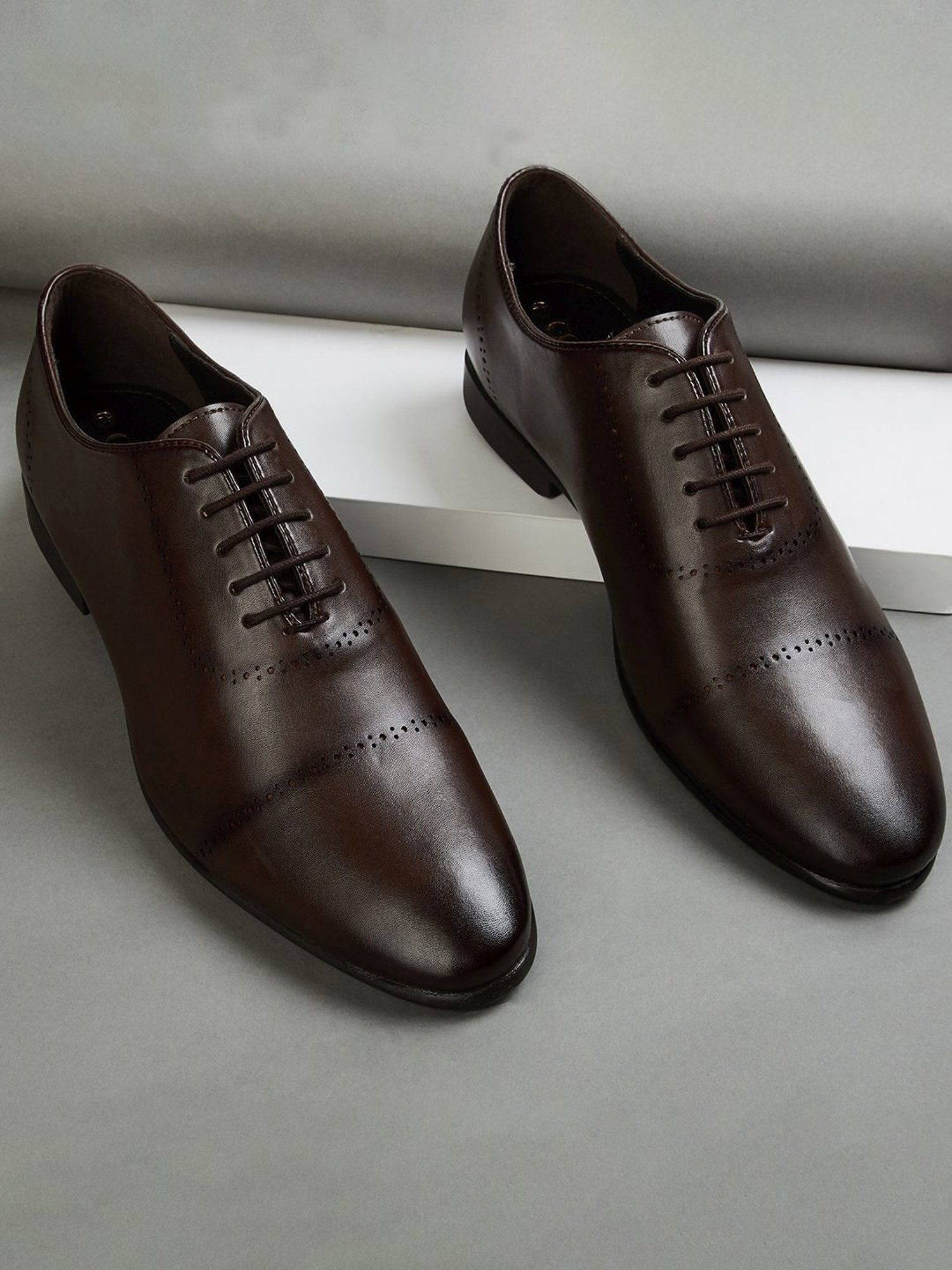 Code by Lifestyle Men's Brown Oxford Shoes