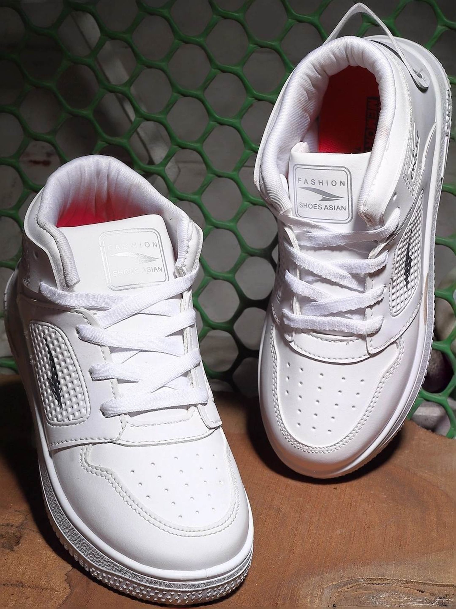 Asian Men's White Ankle High Sneakers