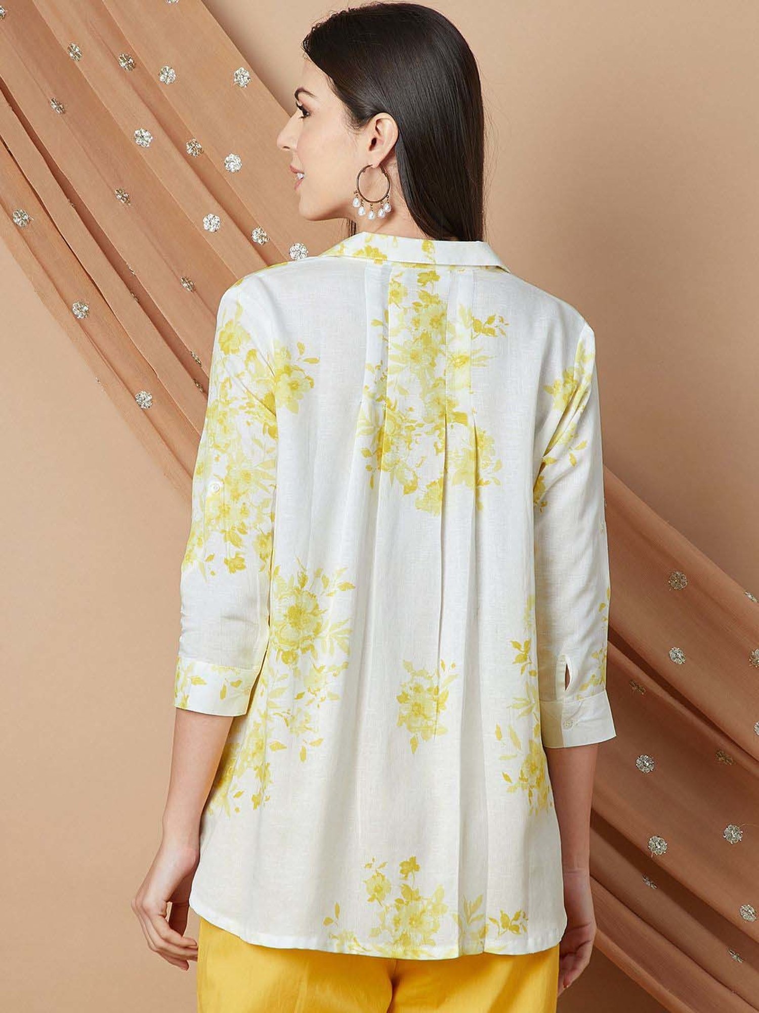 Melange by Lifestyle White & Yellow Printed Tunic