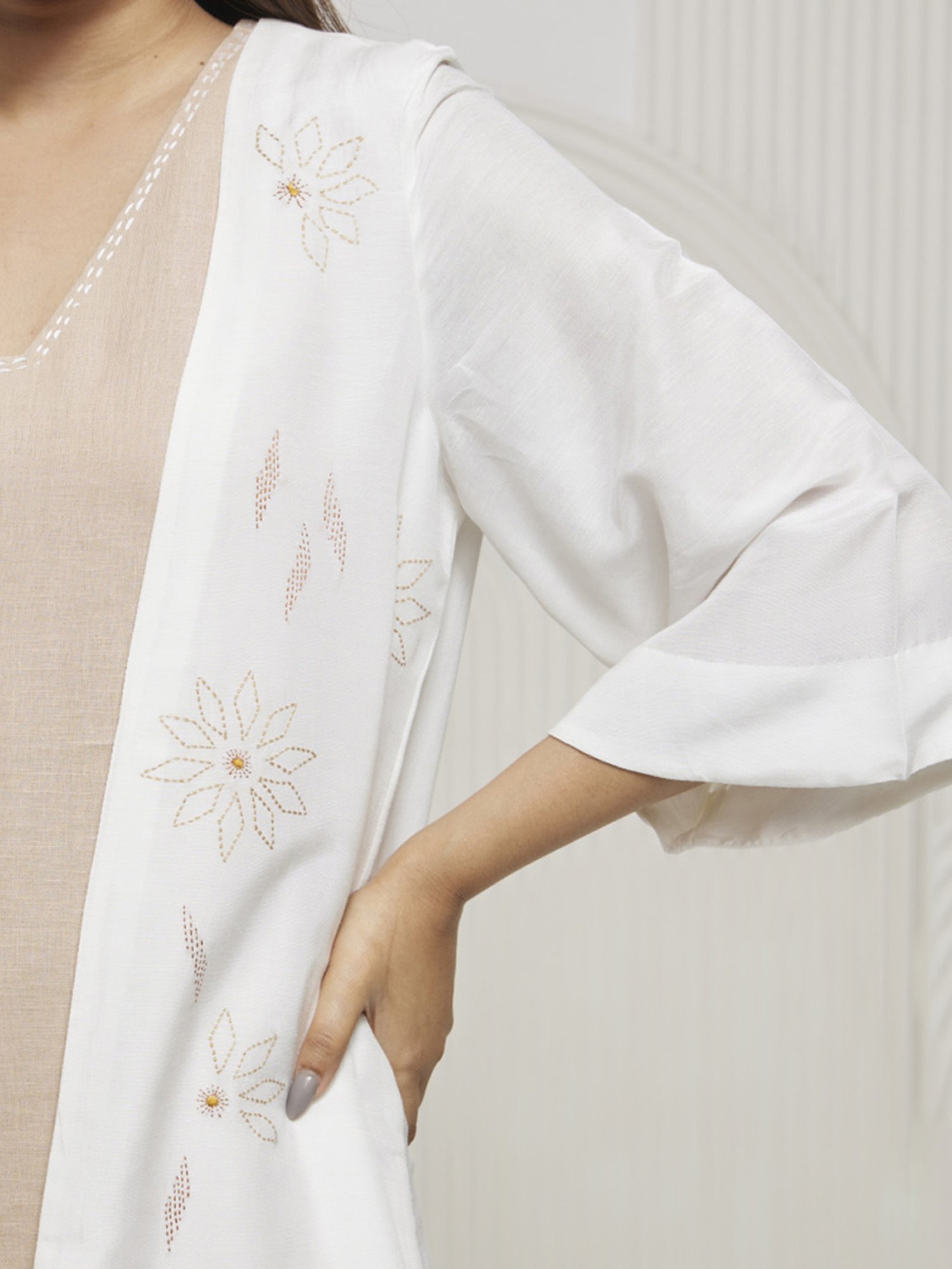 Artagai Off White Long Shrug with Embroidery
