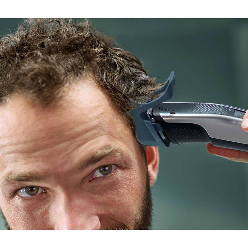 Philips Norelco Series 5500 Beard & Hair Men's Rechargeable Electric Trimmer - BT5511/49