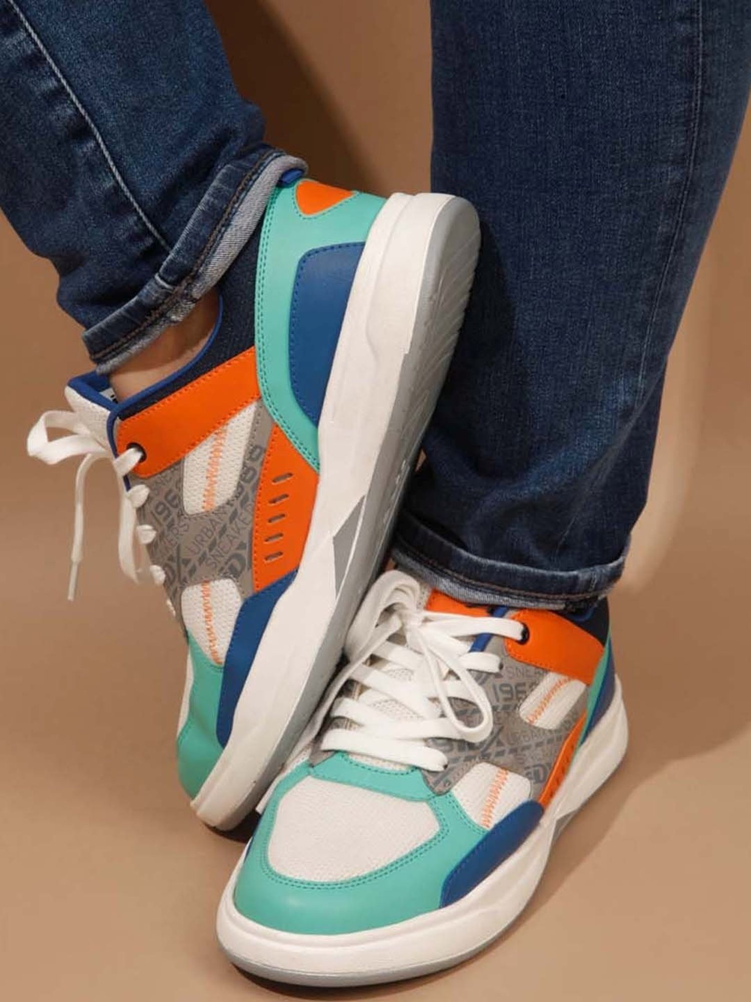 ID Men's Sea Green Casual Sneakers