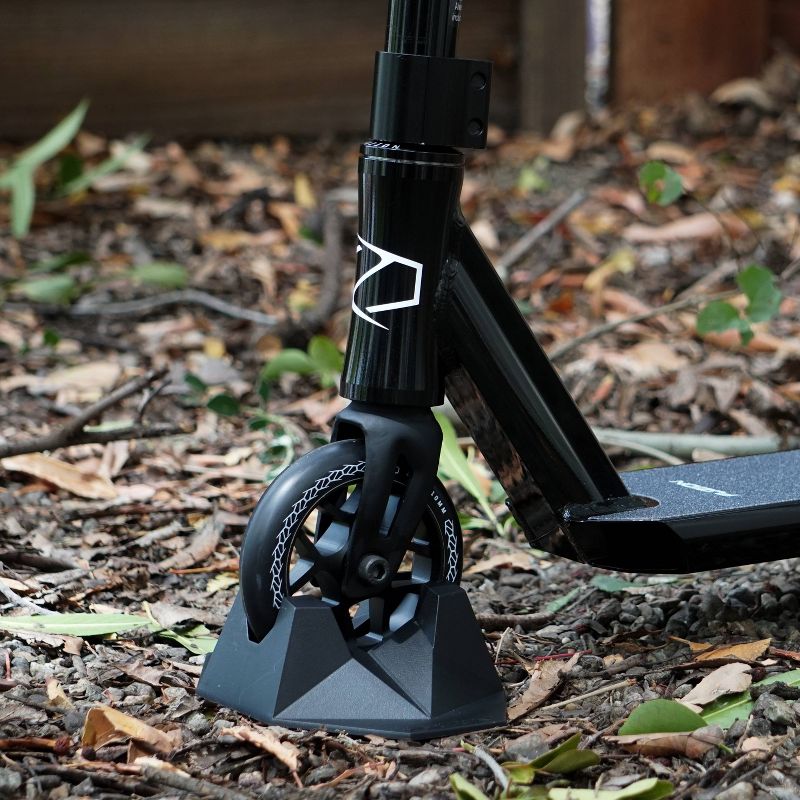 Fuzion Scooter Stand - Black
