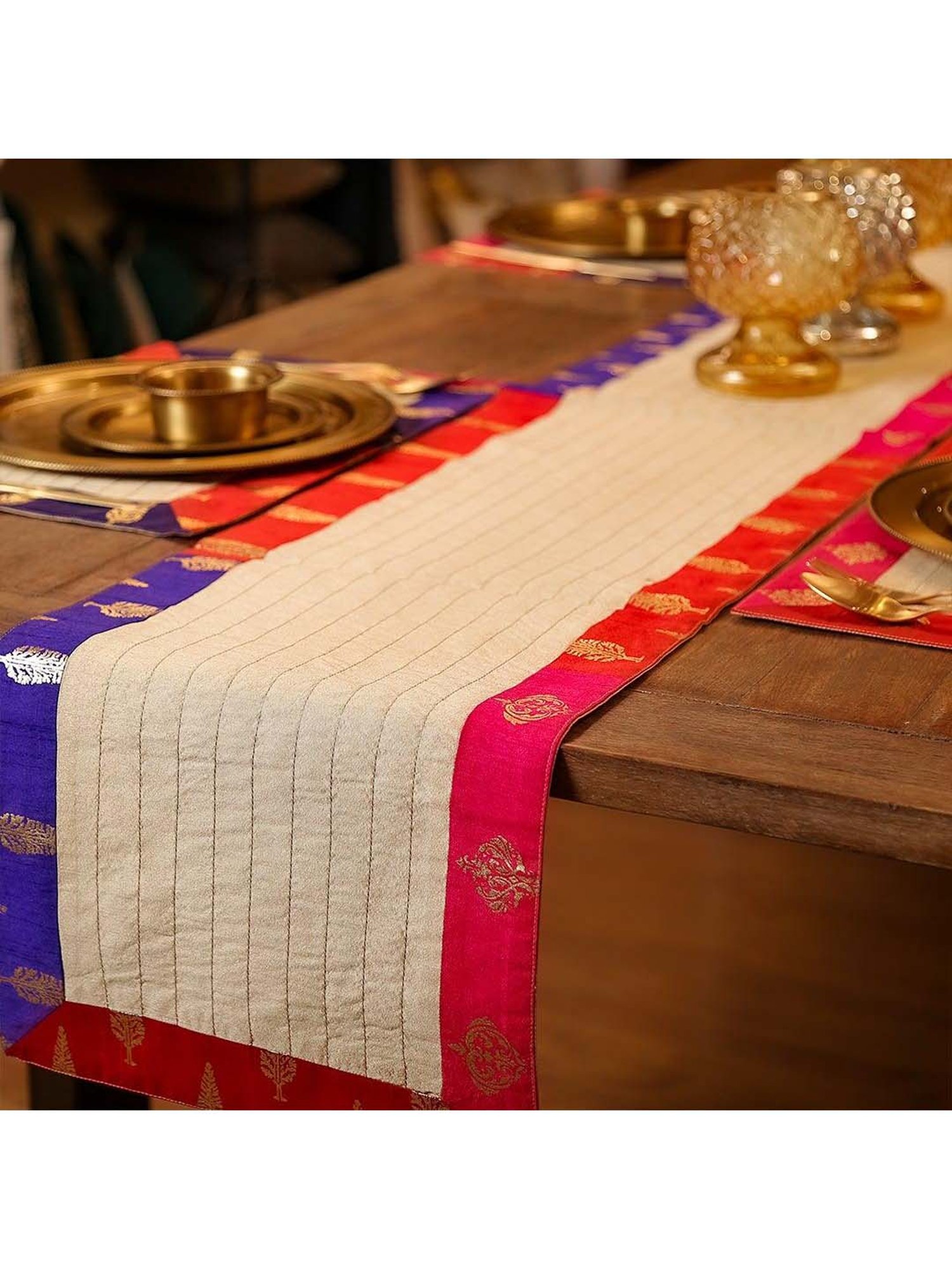 Home4U GARNET Multicolor Poly Dupion Table Runner