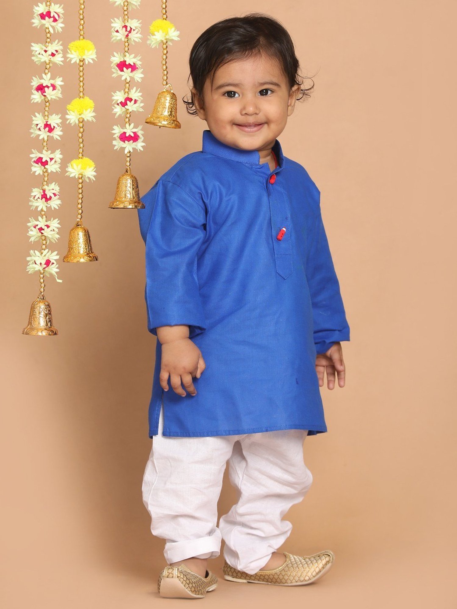 VASTRAMAY SISHU Blue & White Cotton Straight Fit Kurta Set
