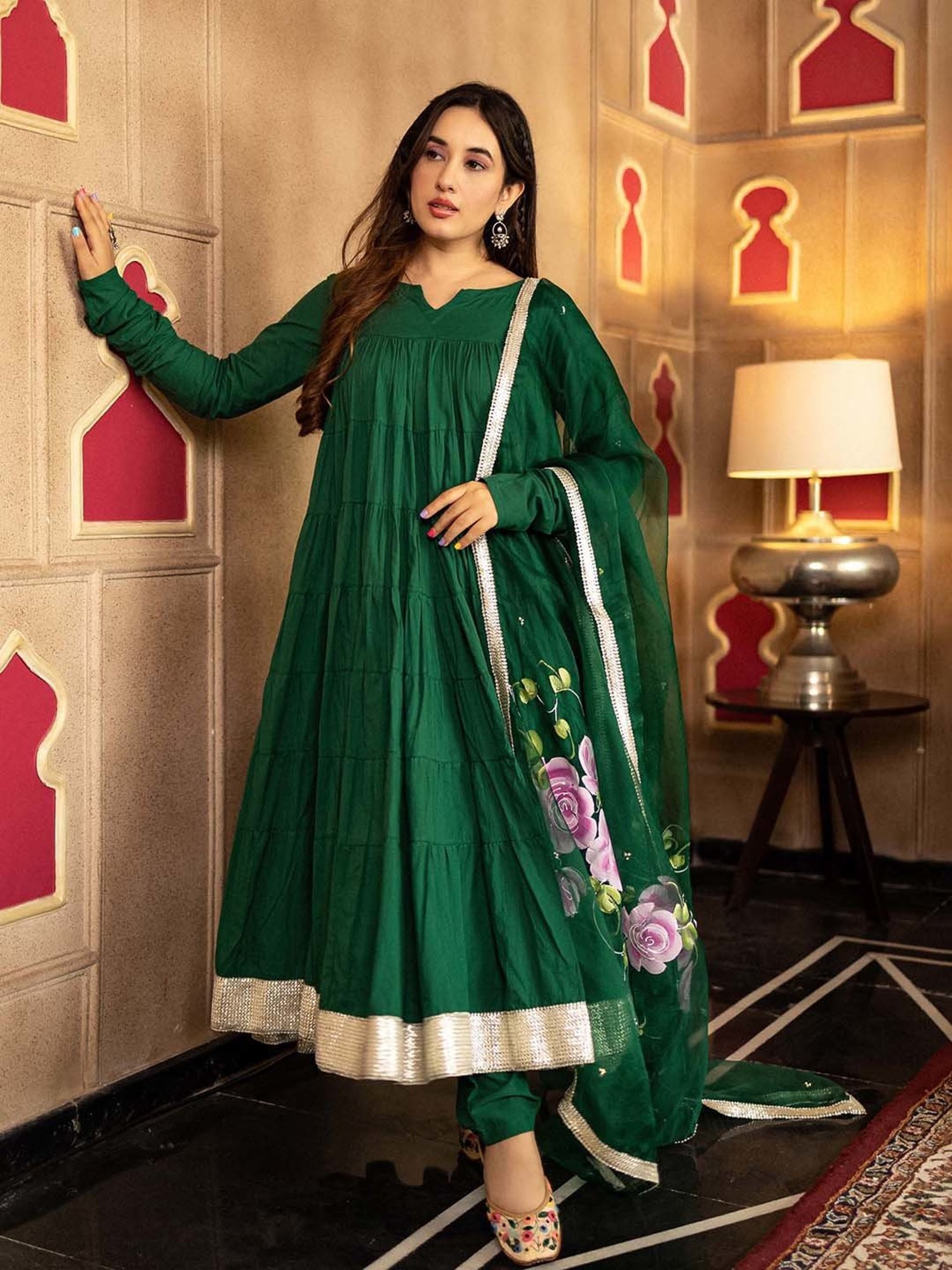 AACHHO Green Vasanti Hand Painted Suit Set