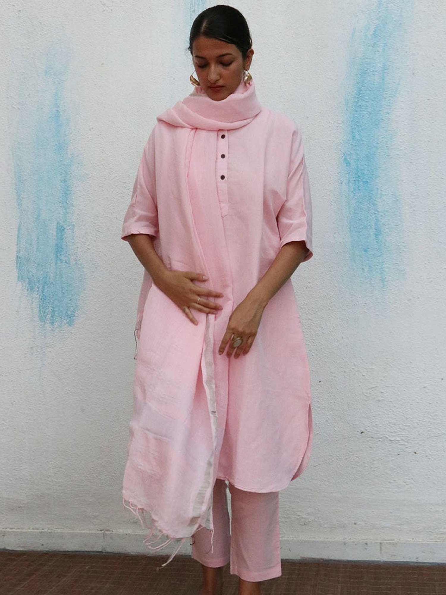 Chidiyaa Pink Breathe Ivy Handwoven Linen Dupatta