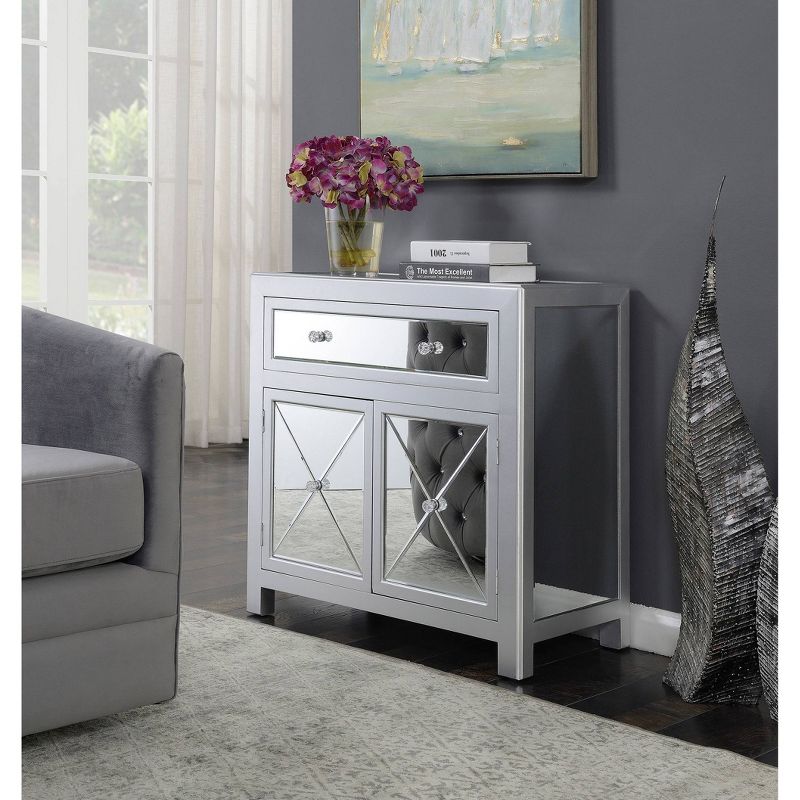 Gold Coast Vineyard Mirrored Hall Table Silver - Breighton Home