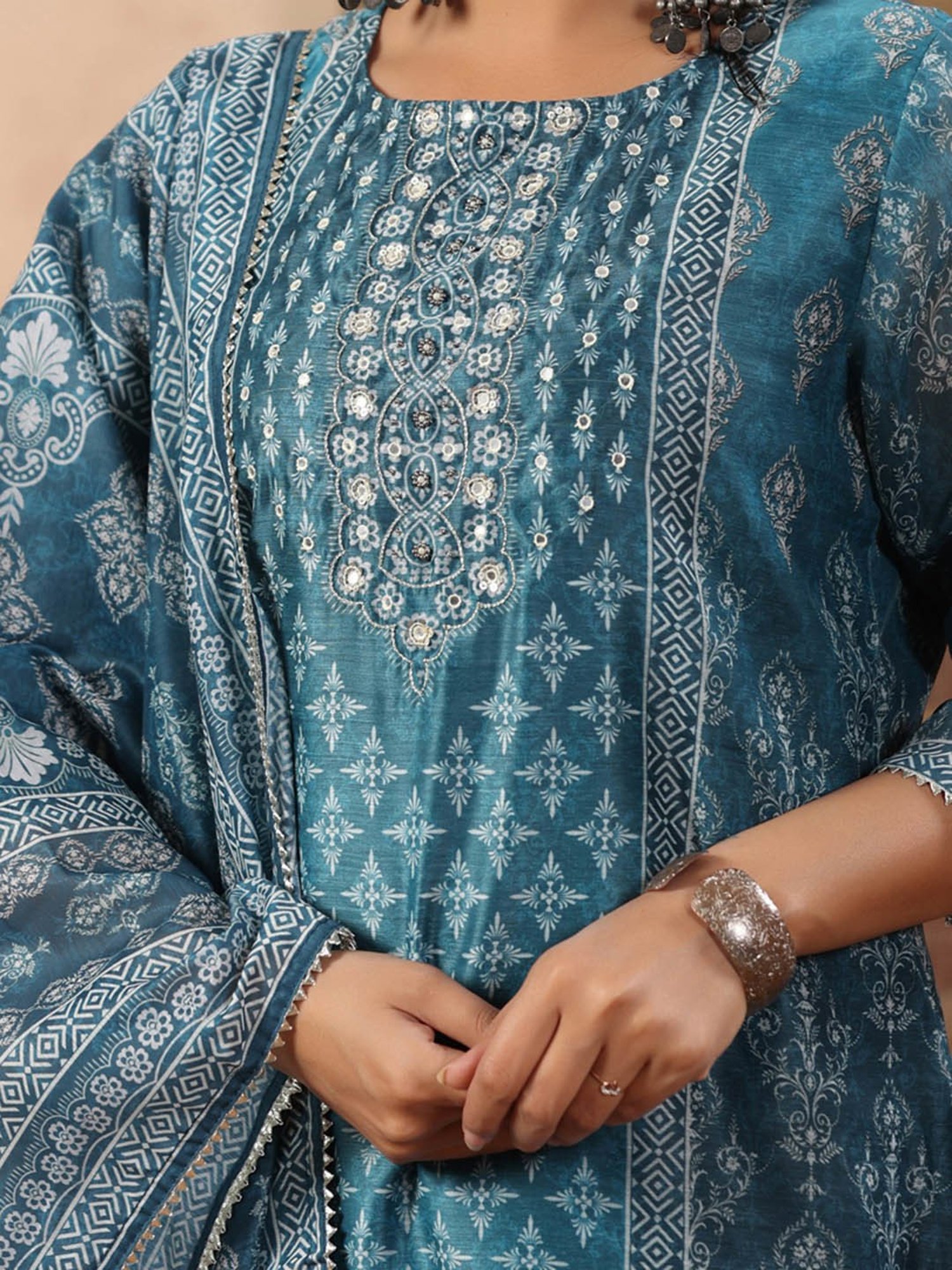 Rain and Rainbow Blue Motifs Print Kurta With Pant & Dupatta