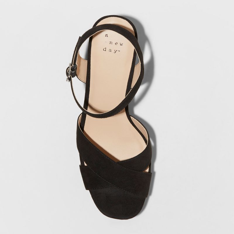 Women's Betseyville Raz Metallic City Sandals - Silver 6