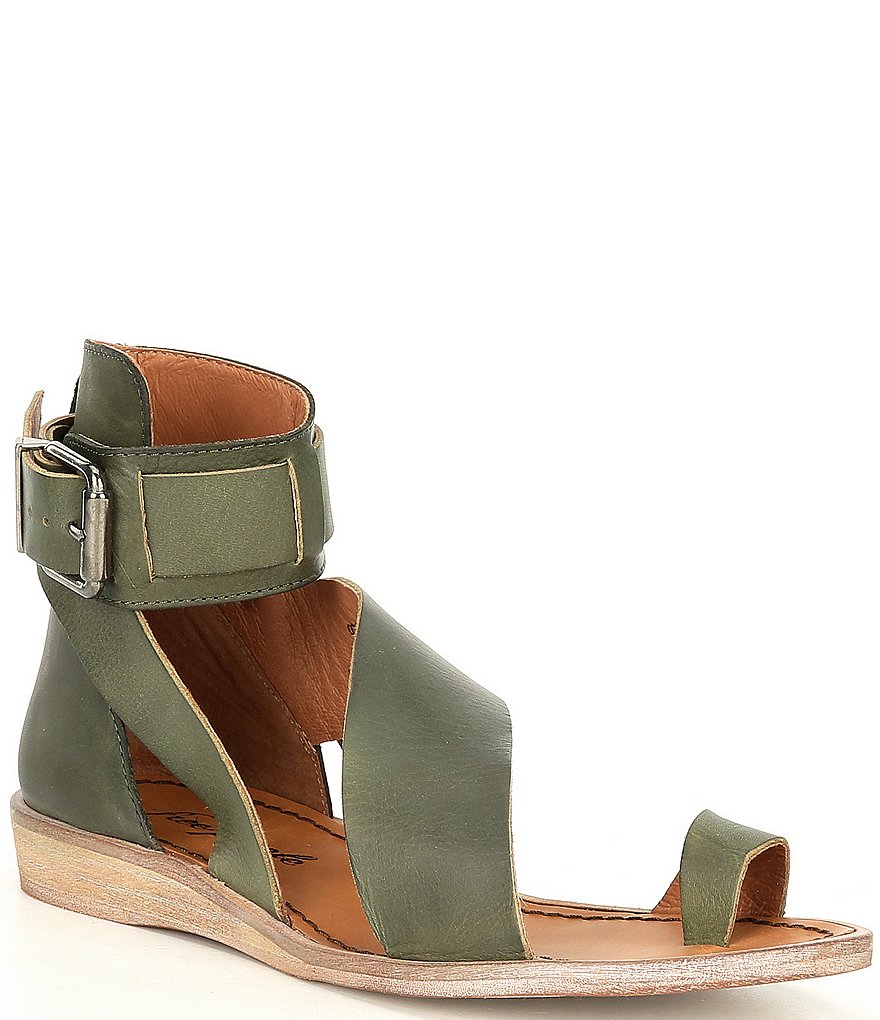 Free People Vale Leather Asymmetrical Toe Loop Ankle Strap Sandals