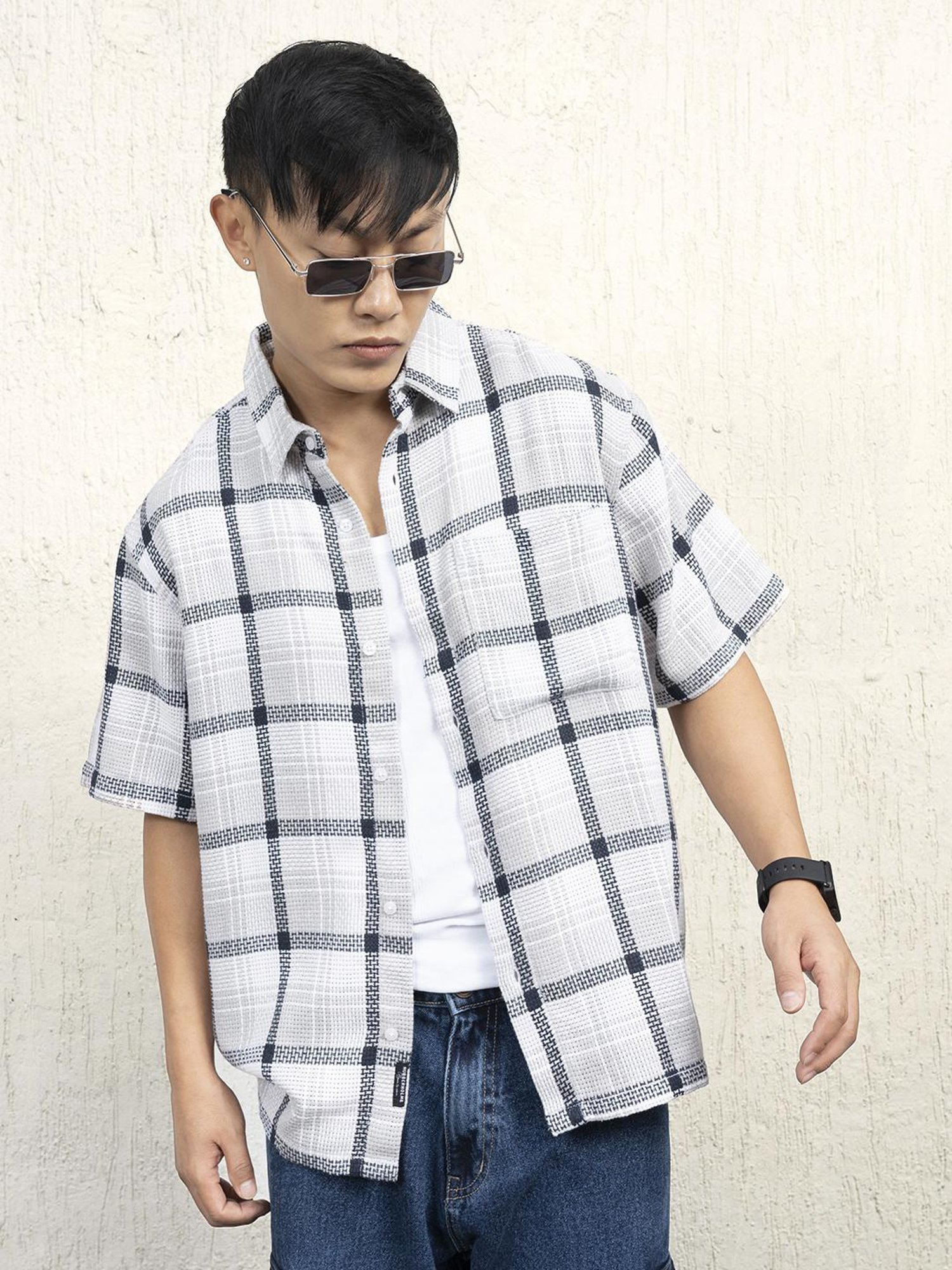 Hubberholme Men Cotton Short Sleeves Oversized Checked Shirt 4