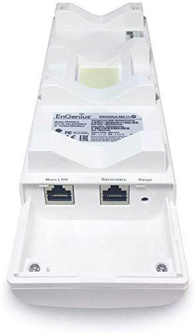 EnGenius EnJet Wi-Fi 5 Wave 2 Outdoor AC867 5GHz Plug-n-Play Wireless CPE/Client Bridge, Long-Range, PTP/PTMP, IP55, 27dBm, with 16 dBi High-Gain Antenna [2-Pack] (ENH500v3 KIT)