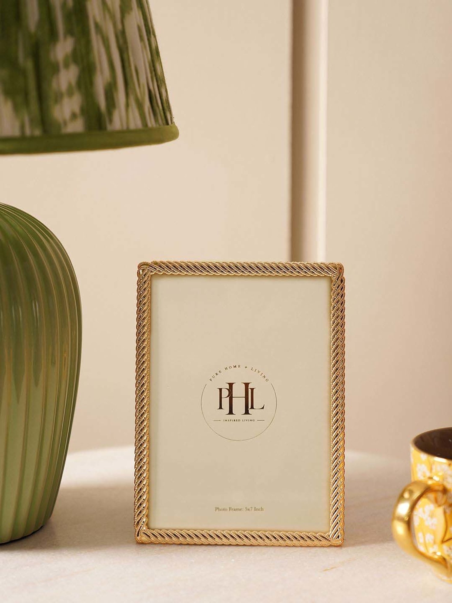 House This Kangto Brown & White Wood Photo Frame Gift Set