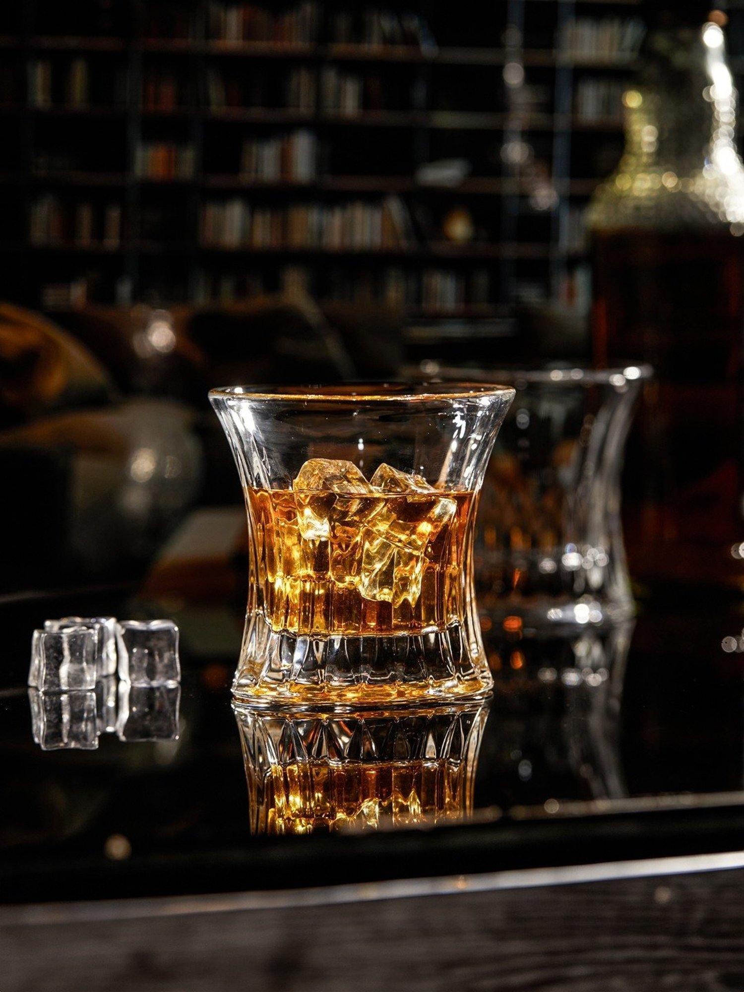 Trovea's Transparent Glass Whisky Glass - Set of 6