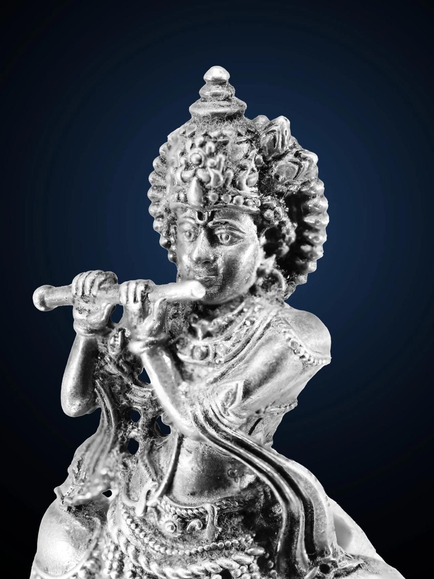 Sri Jagdamba Pearls 0.8 Silver Vishnu Idol