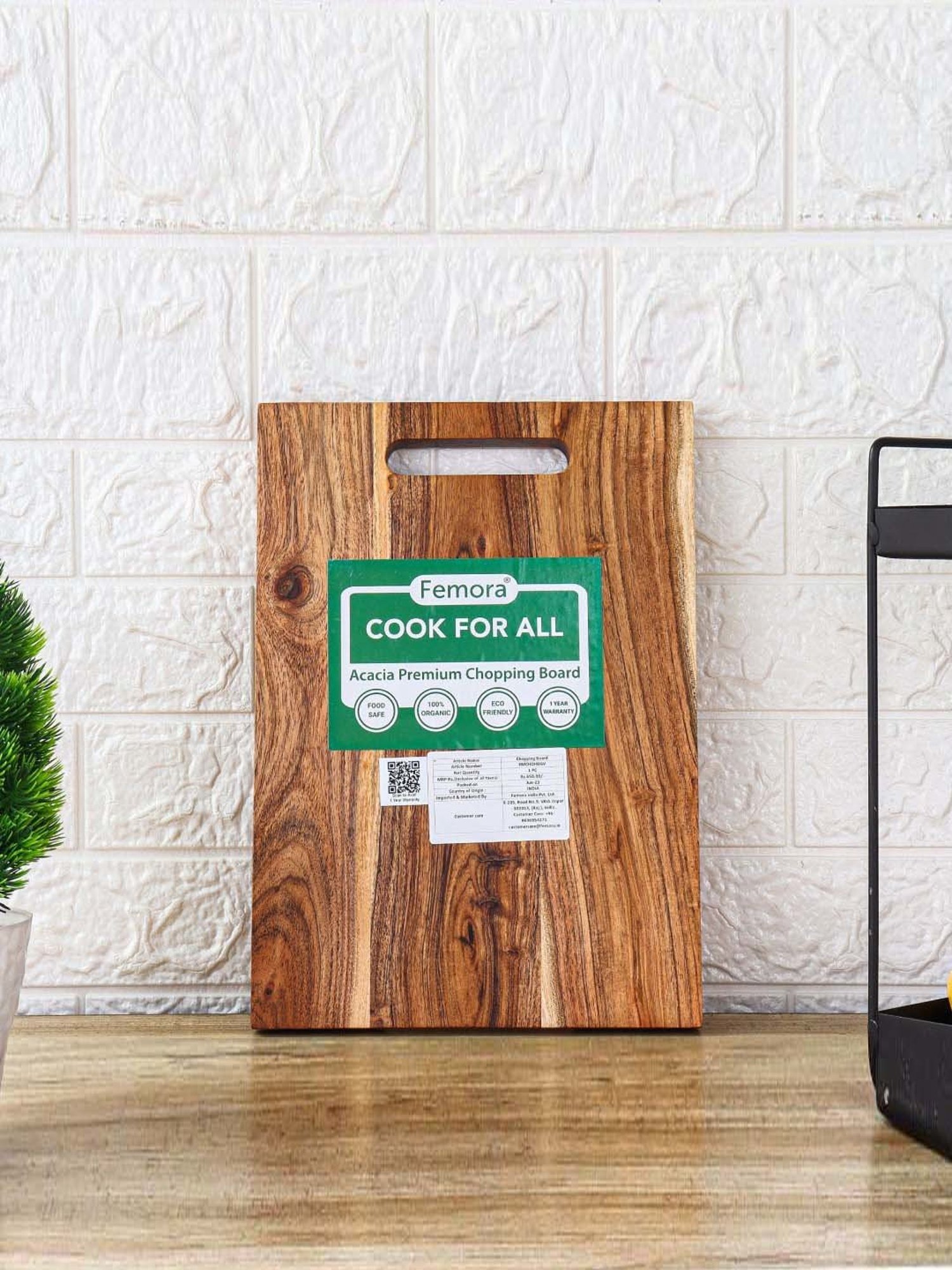 Crayton Beige & Brown Bamboo Chopping Board - Set of 1