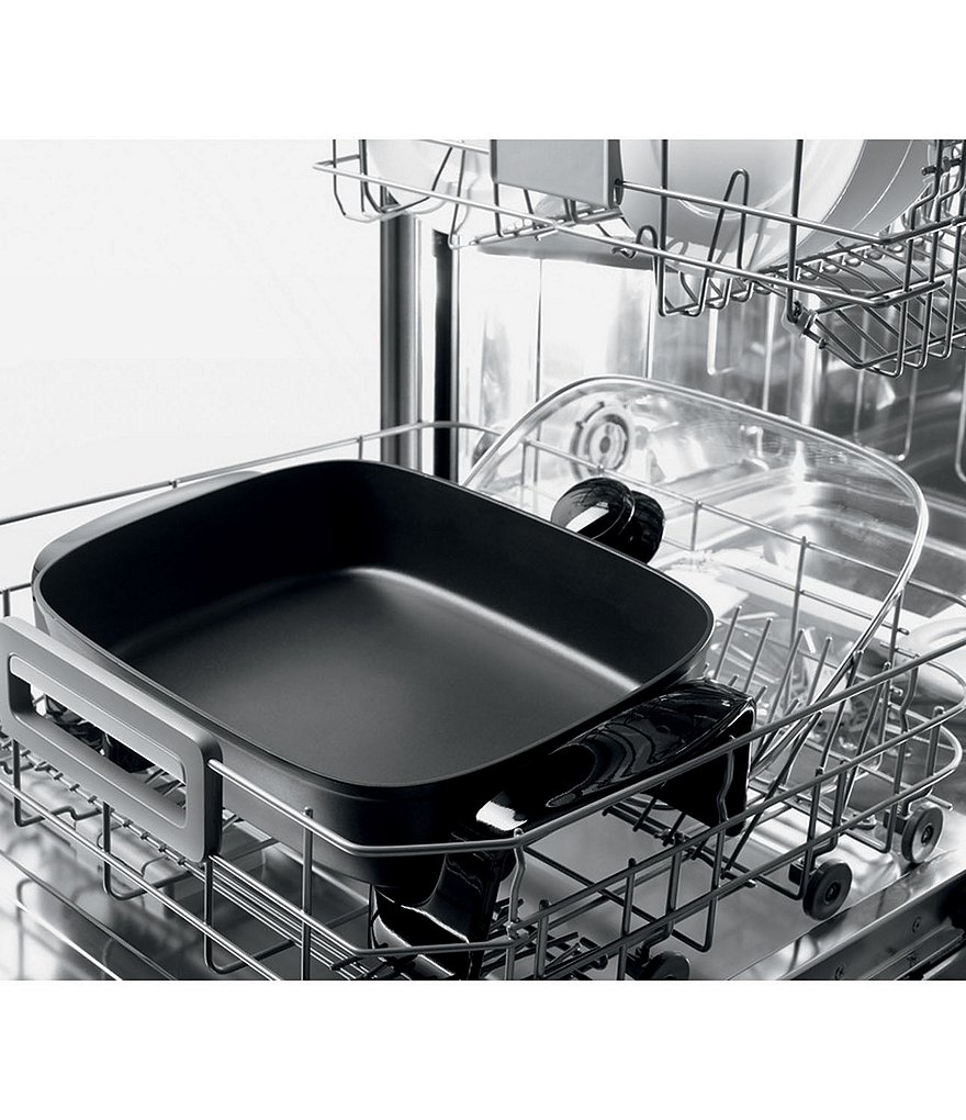 DeLonghi Electric Skillet with Tempered Glass Lid