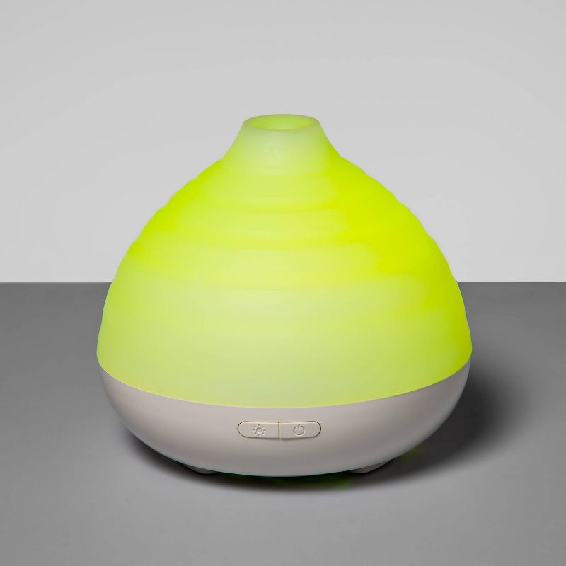 4.5oz Oil Diffuser Jasmine Bouquet - Home Scents By Chesapeake Bay Candle