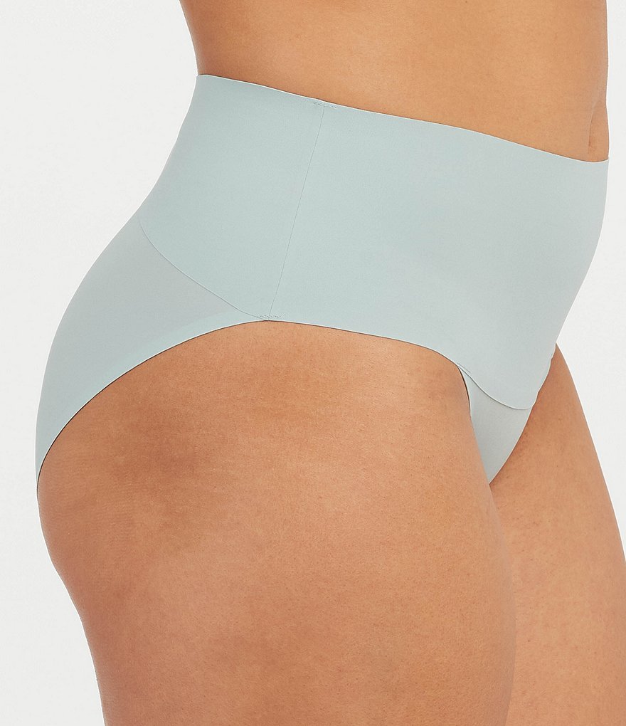 Lyra Assorted Color Cotton Printed Hipster Panties - Pack Of 3