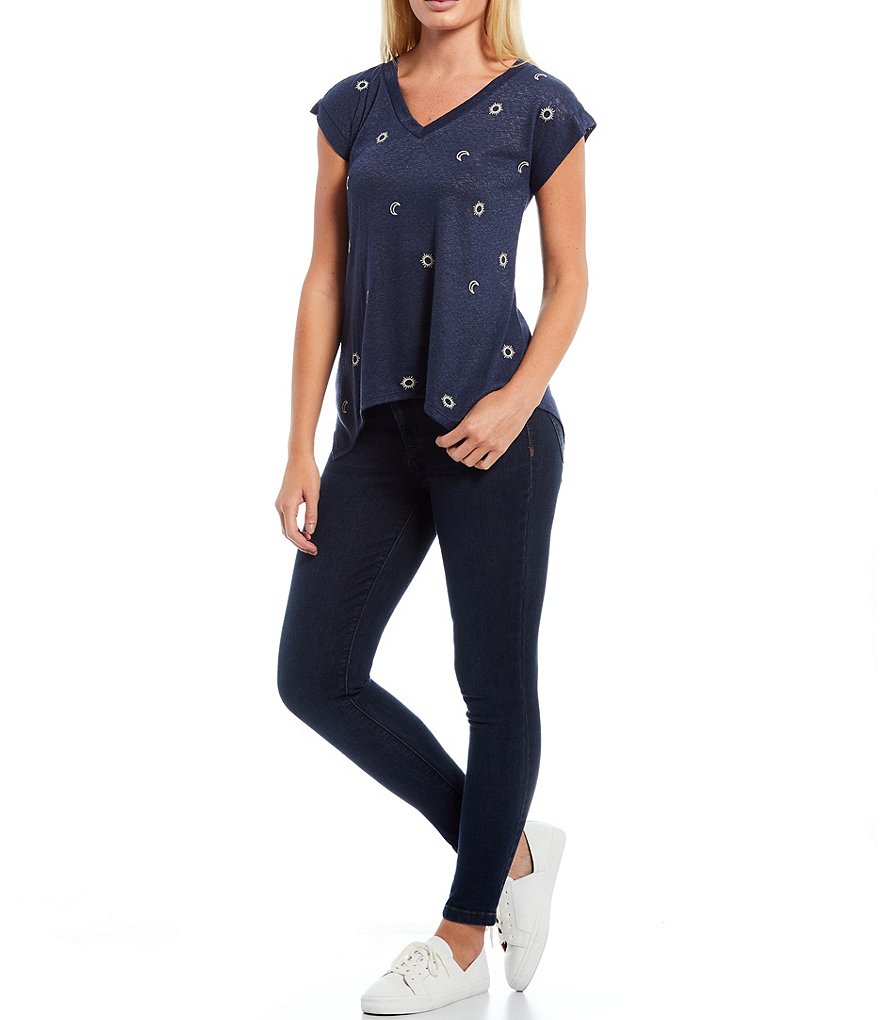 Bobeau Embroidered V-Neck Cap Sleeve Sharkbite Tee