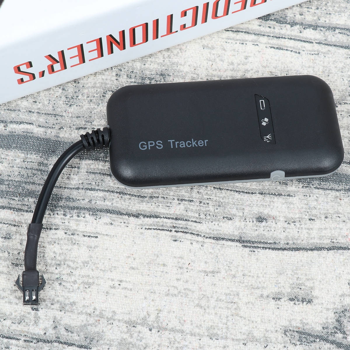 GPS Tracker with Real Time Function Car Tracking Device and Car Locator