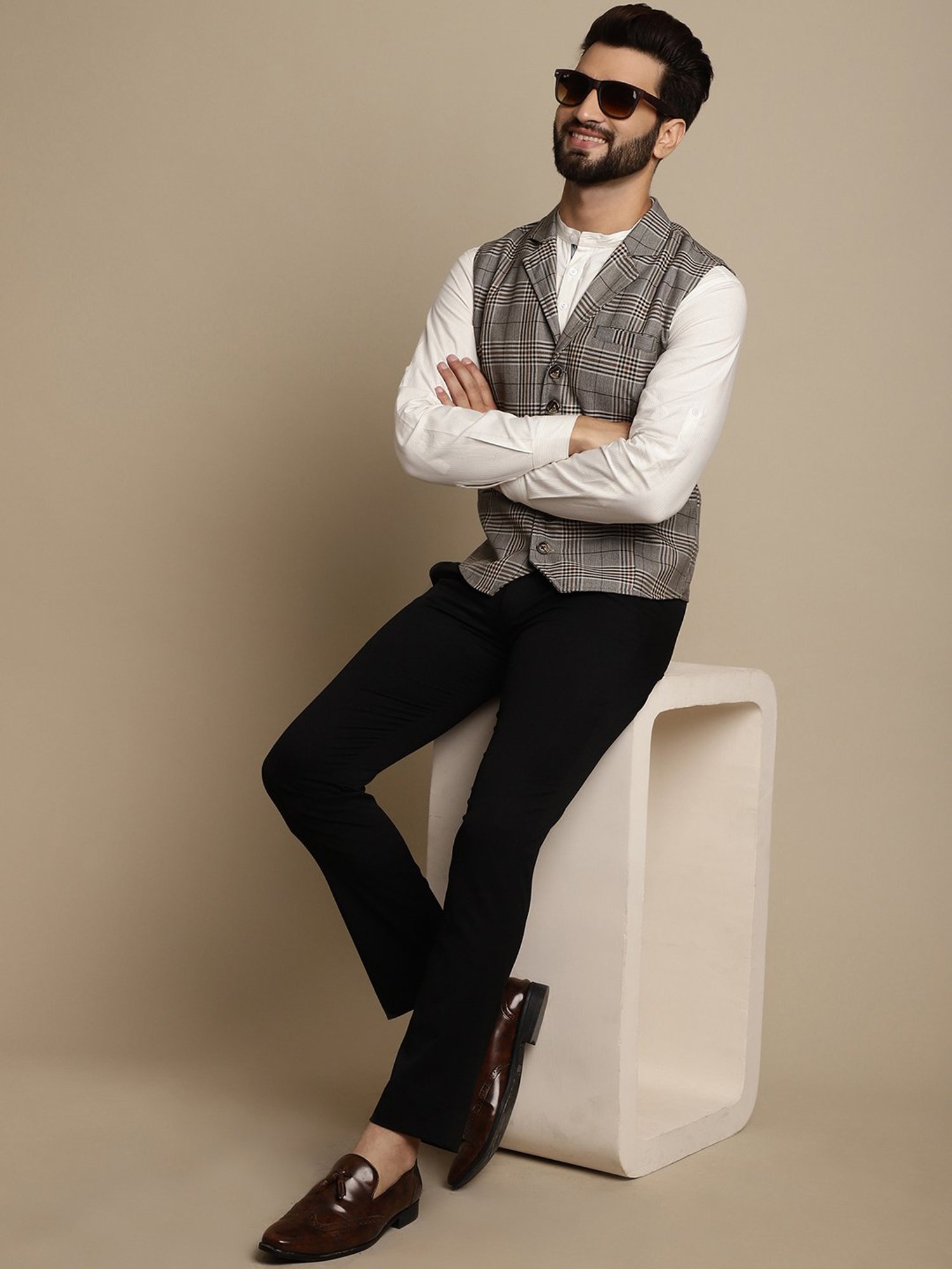 Even Light Brown Regular Fit Notch Lapel Check Waistcoat