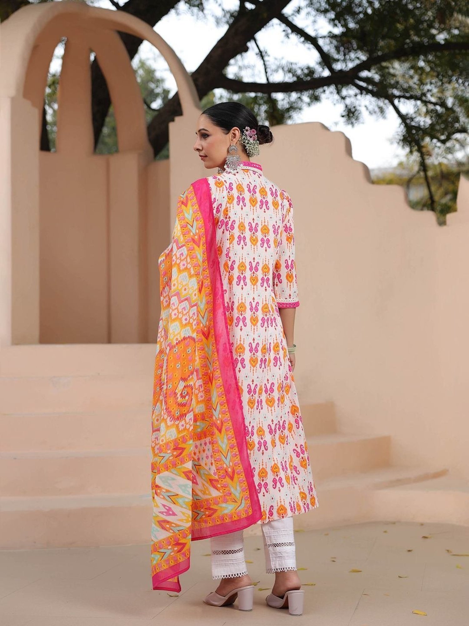 Rain and Rainbow Pink & White Cotton Printed Kurta & Pant Set With Dupatta