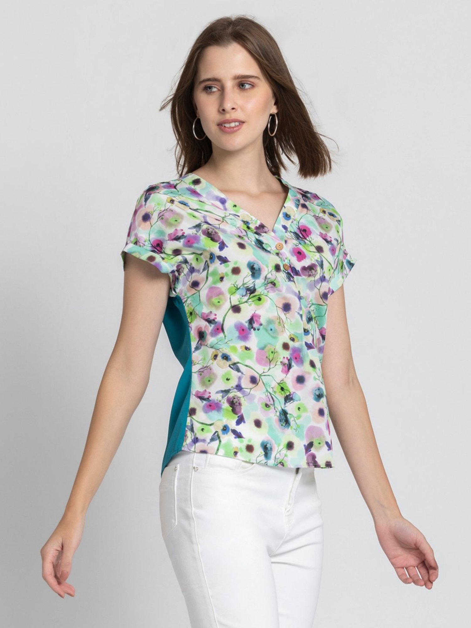 SHAYE Multicolor Floral Print Top