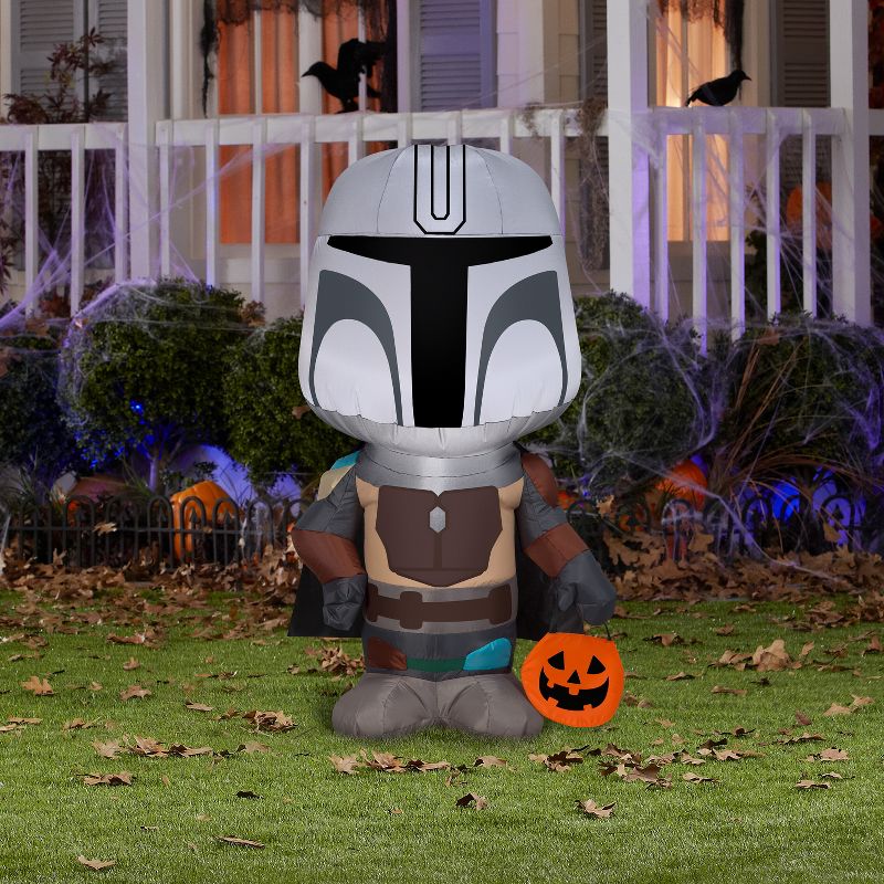 Gemmy Airblown Halloween The Mandalorian Star Wars, 3.5 ft Tall, black