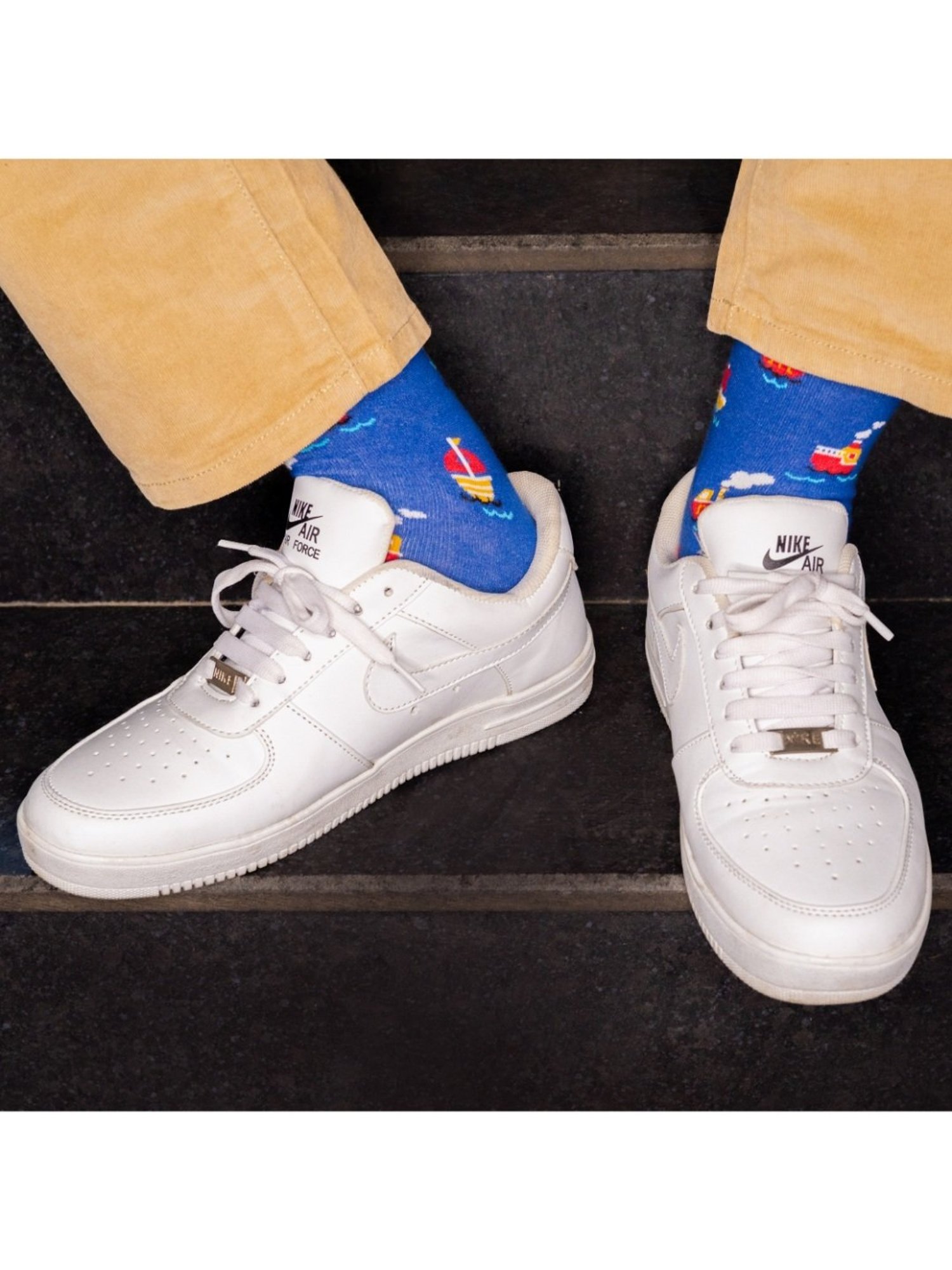 Man Arden Multicolor Printed Socks