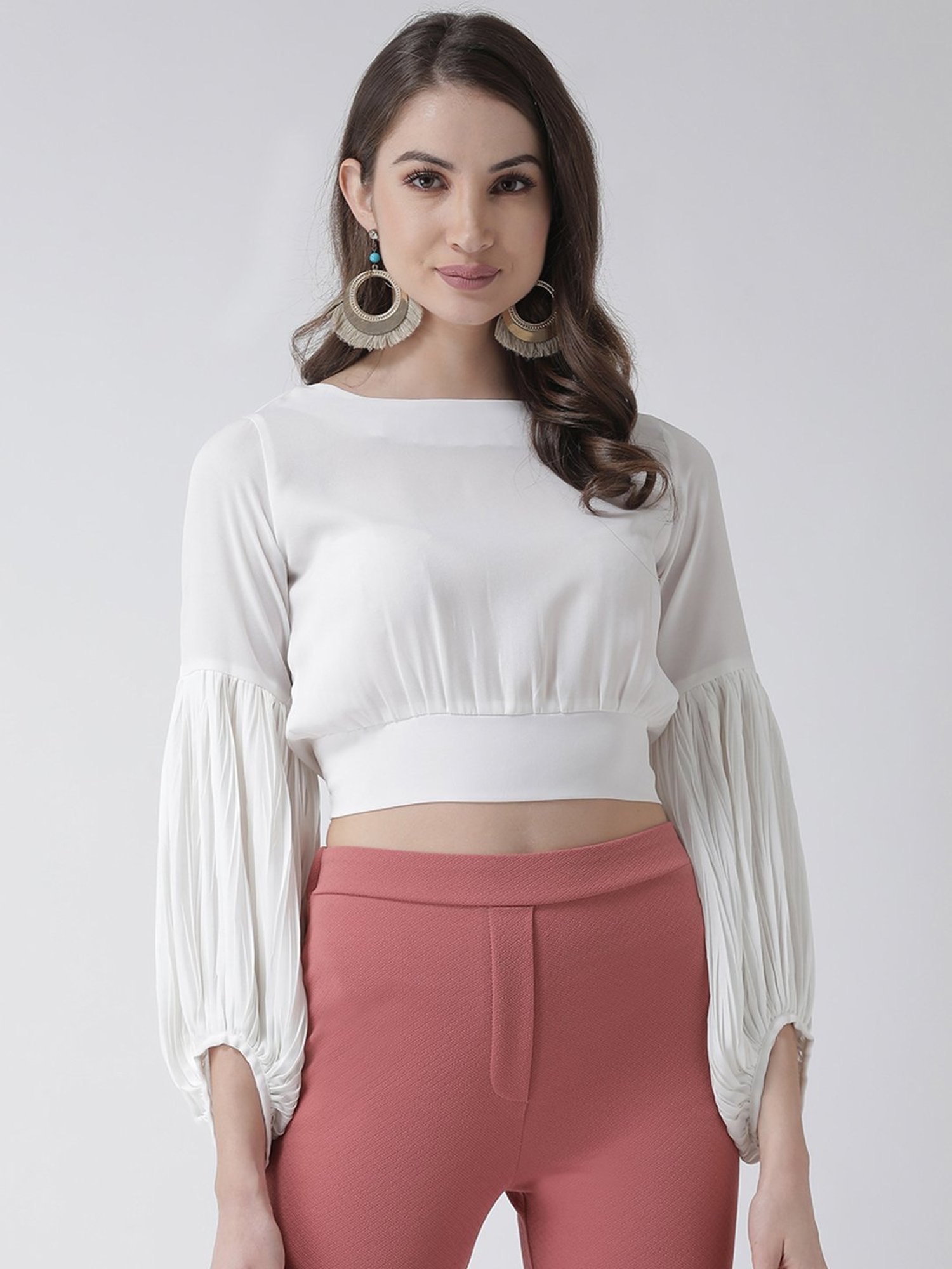 KASSUALLY White Relaxed Fit Crop Top