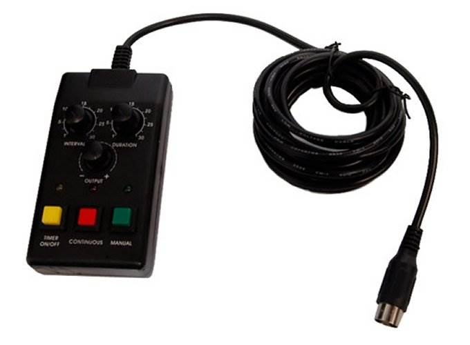 Chauvet DJ Hurricane Haze 2D Smoke/Fog Machine & High Density Fog Juice (2 Pack)