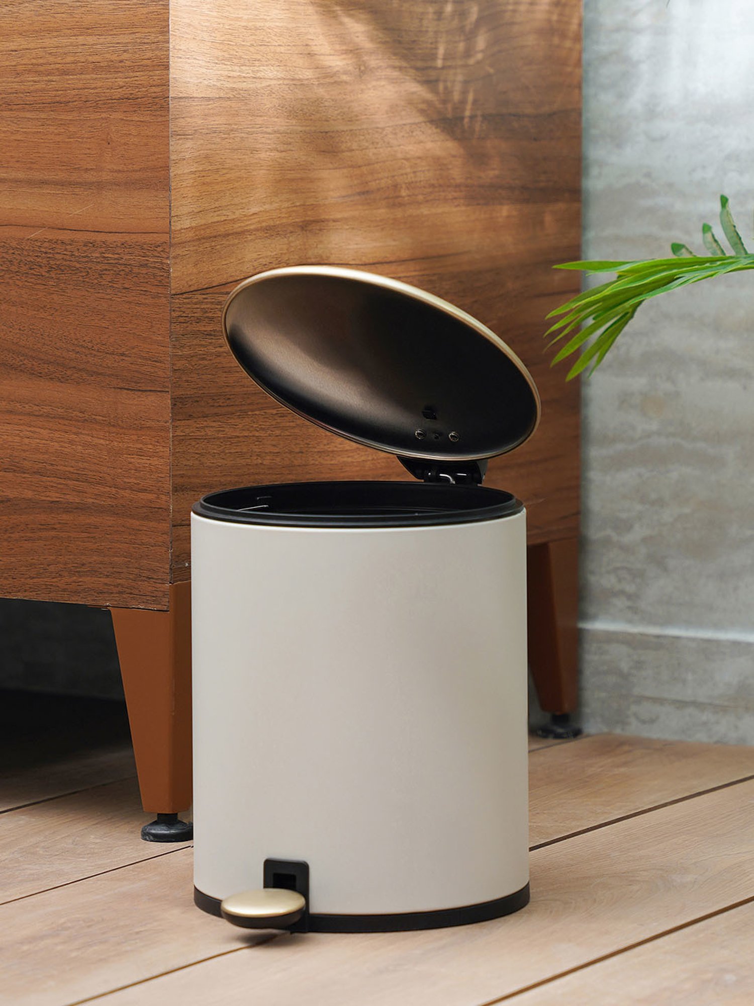 Pure Home and Living White Stainless Steel Bins