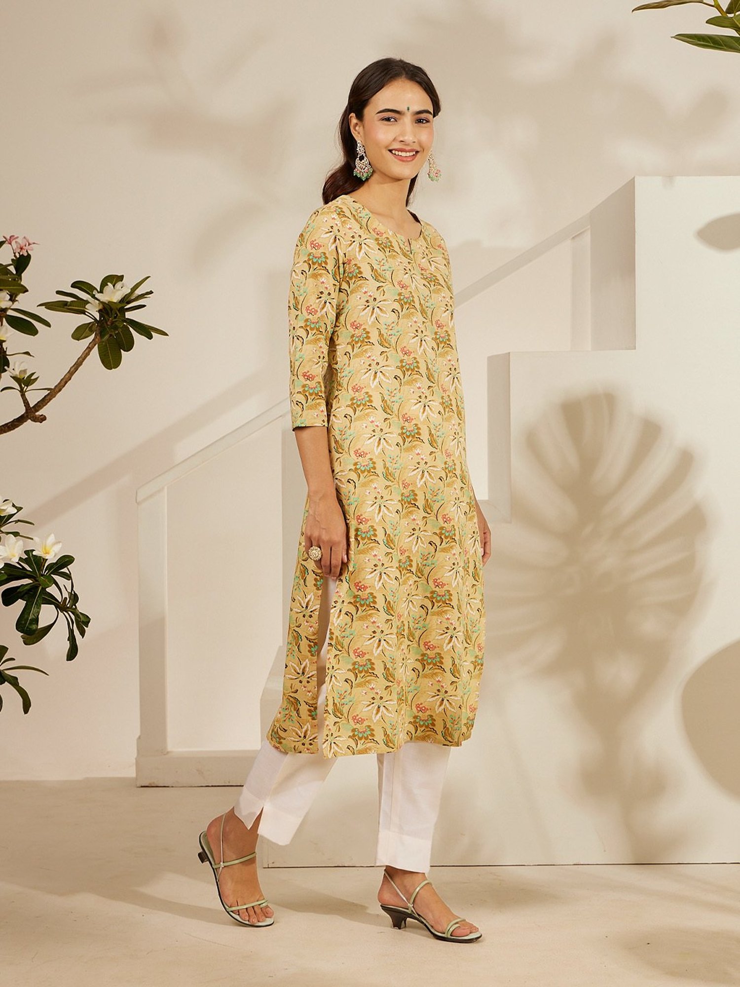 Daali Beige Cambric Basics Round Neck 3/4 Sleeves Kurta with Two Pockets