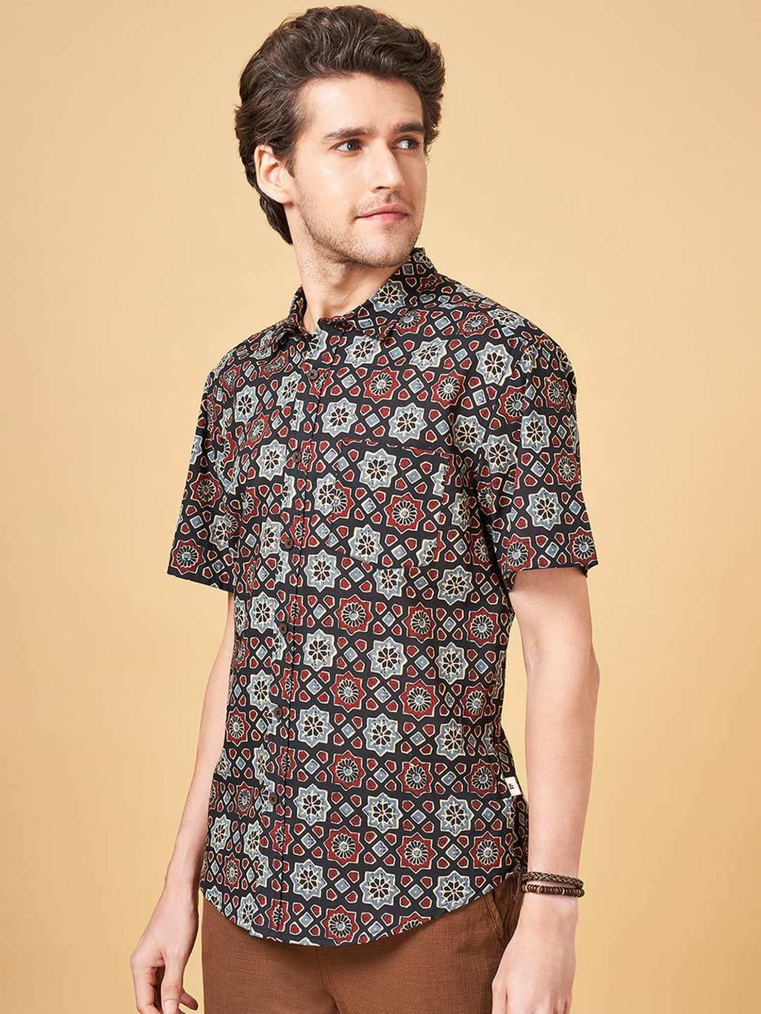 Indus Route By Pantaloons Black Regular Fit Printed Shirt