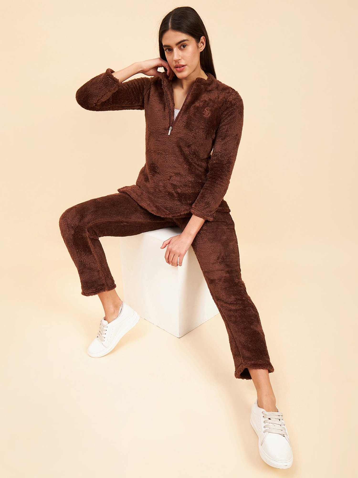 Sweet Dreams Brown Pullover With Pants