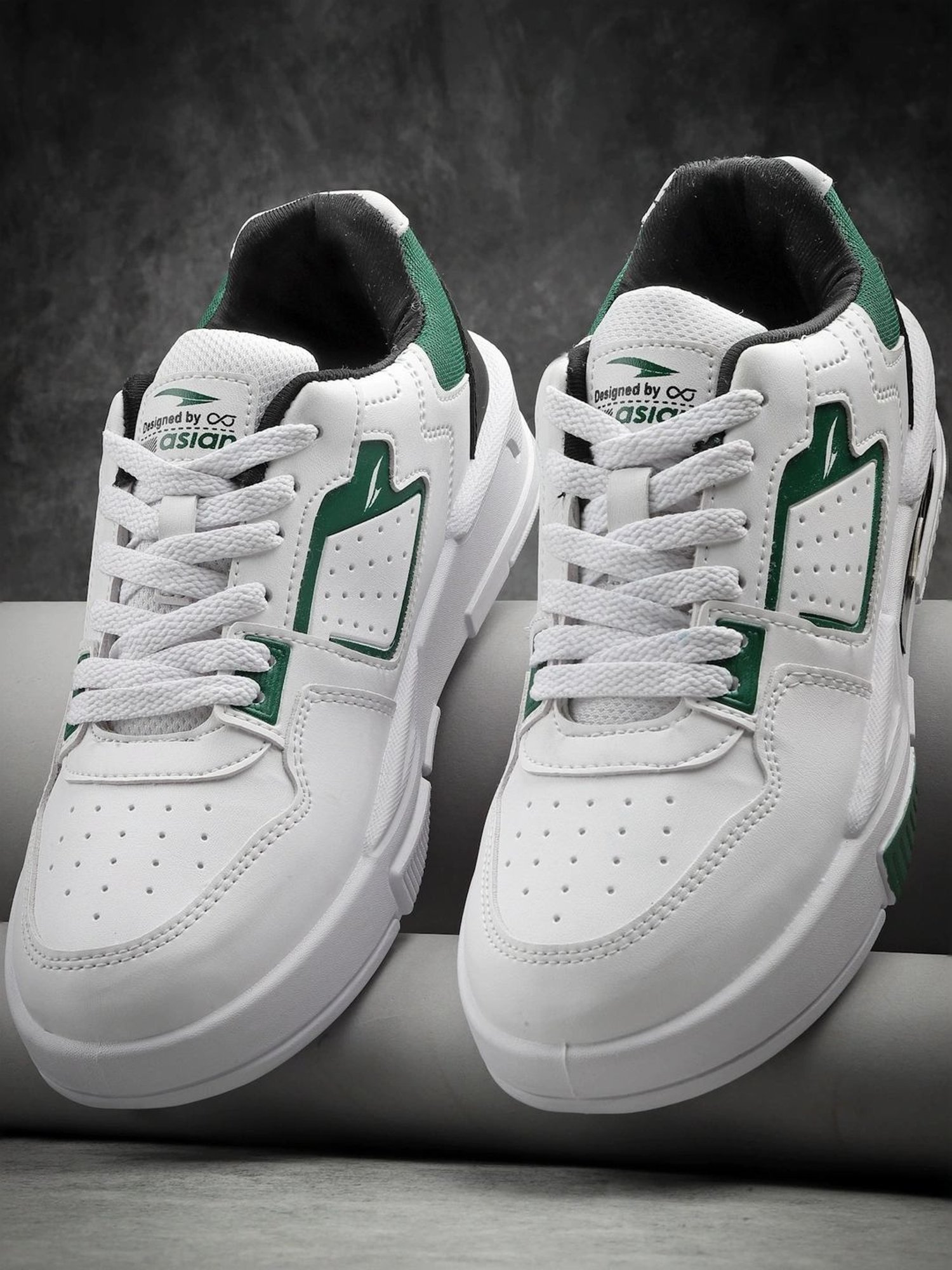 Asian Men's White Casual Sneakers