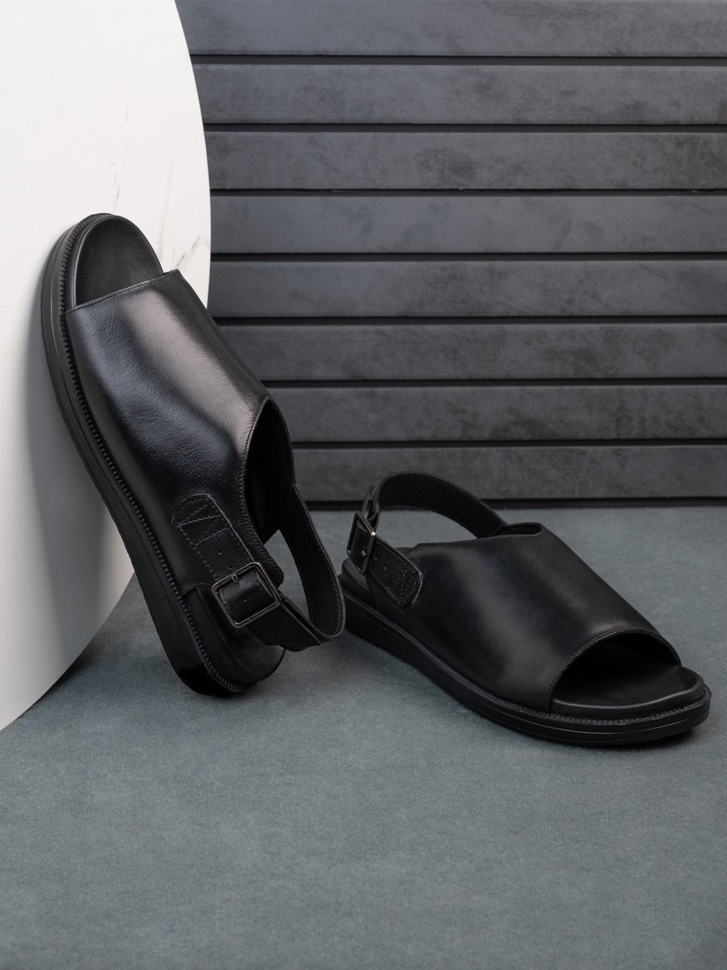 Alberto Torresi Men's Black Back Strap Sandals