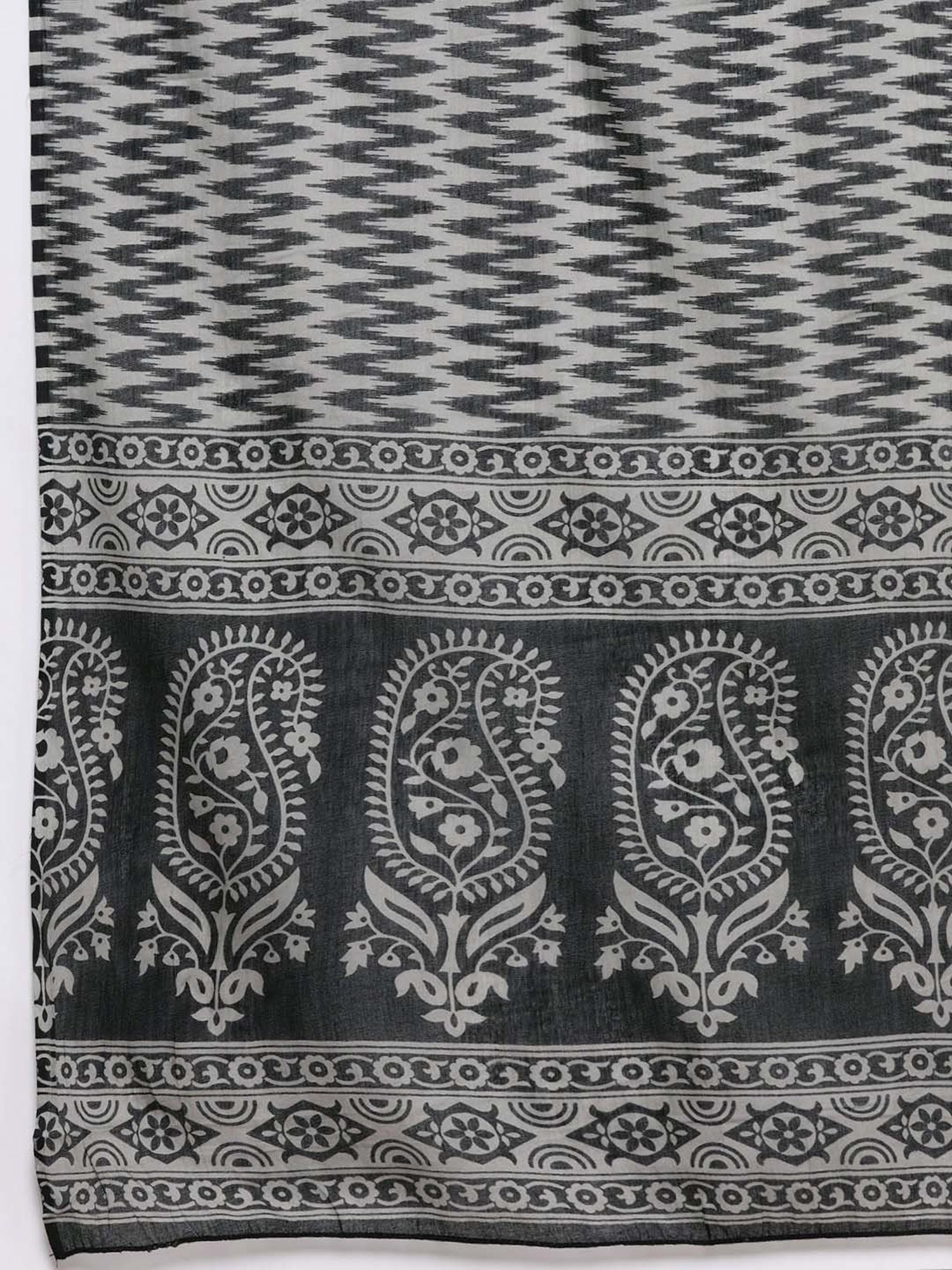 READIPRINT FASHIONS Black Cotton Printed Kurta Pant Set With Dupatta