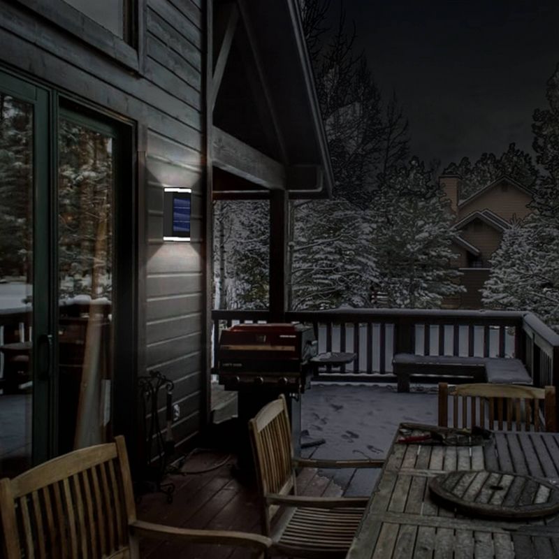 LED Solar Single Direction Outdoor Wall Light - Techko Kobot