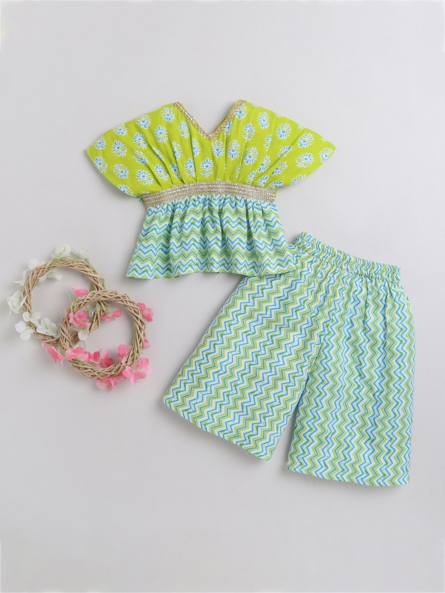 Many Frocks Kids Green & White Printed Top with Plazzos