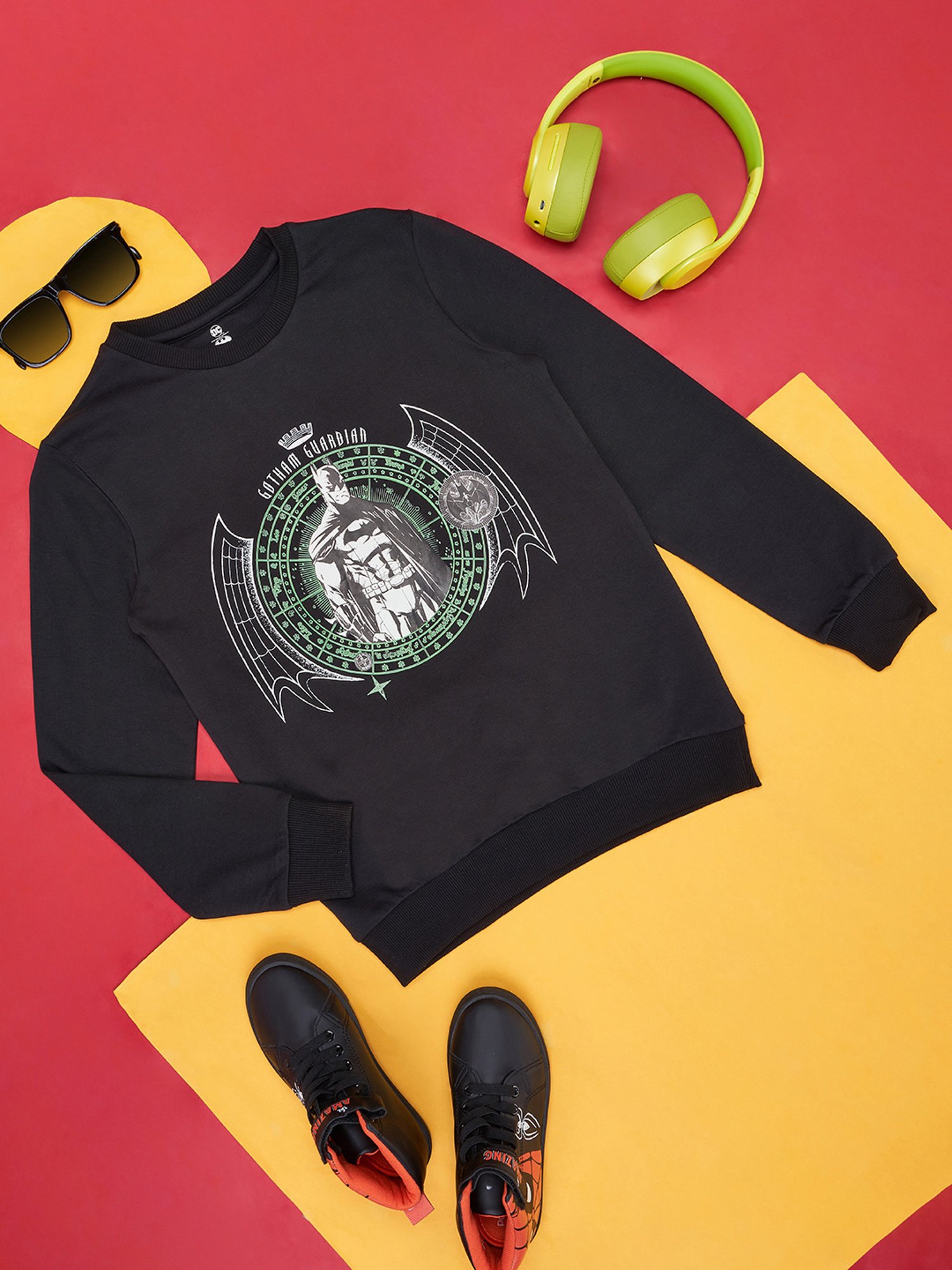 YU by Pantaloons Kids Black Printed Full Sleeves Sweatshirt