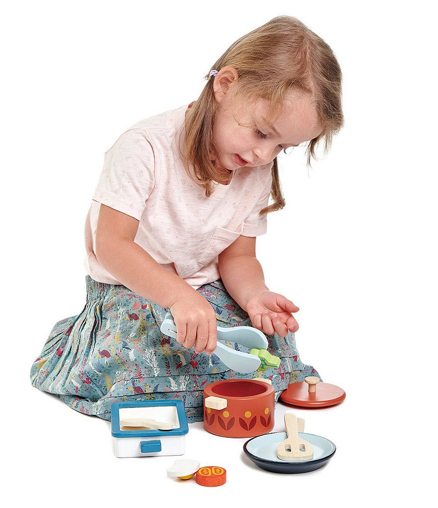 Tender Leaf Toys Pots And Pans Wooden Toy Set