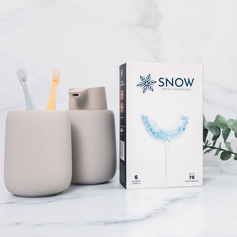 Snow All-in-One Teeth Whitening At Home System Gift Set