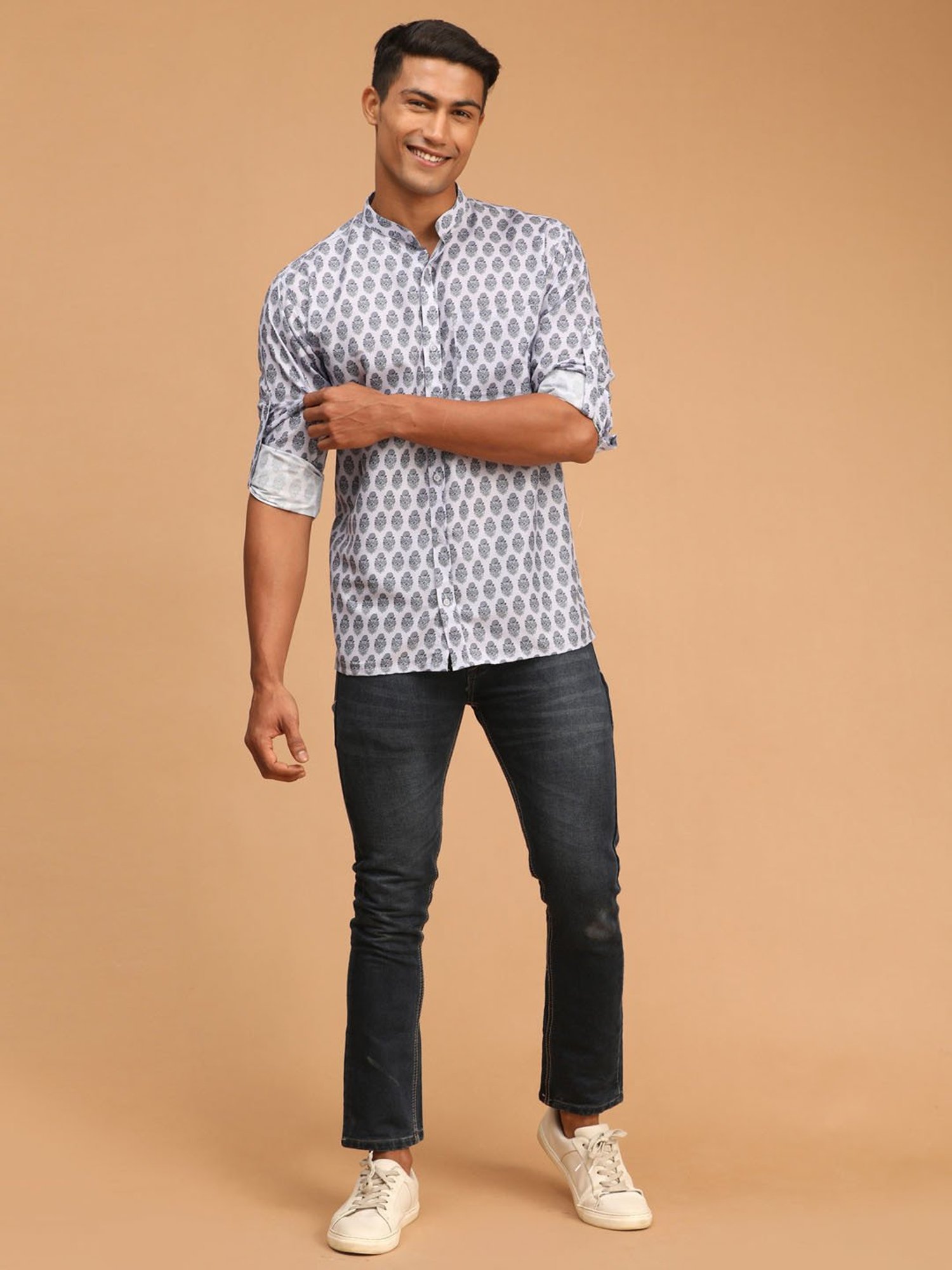 VASTRAMAY Grey Regular Fit Printed Shirt