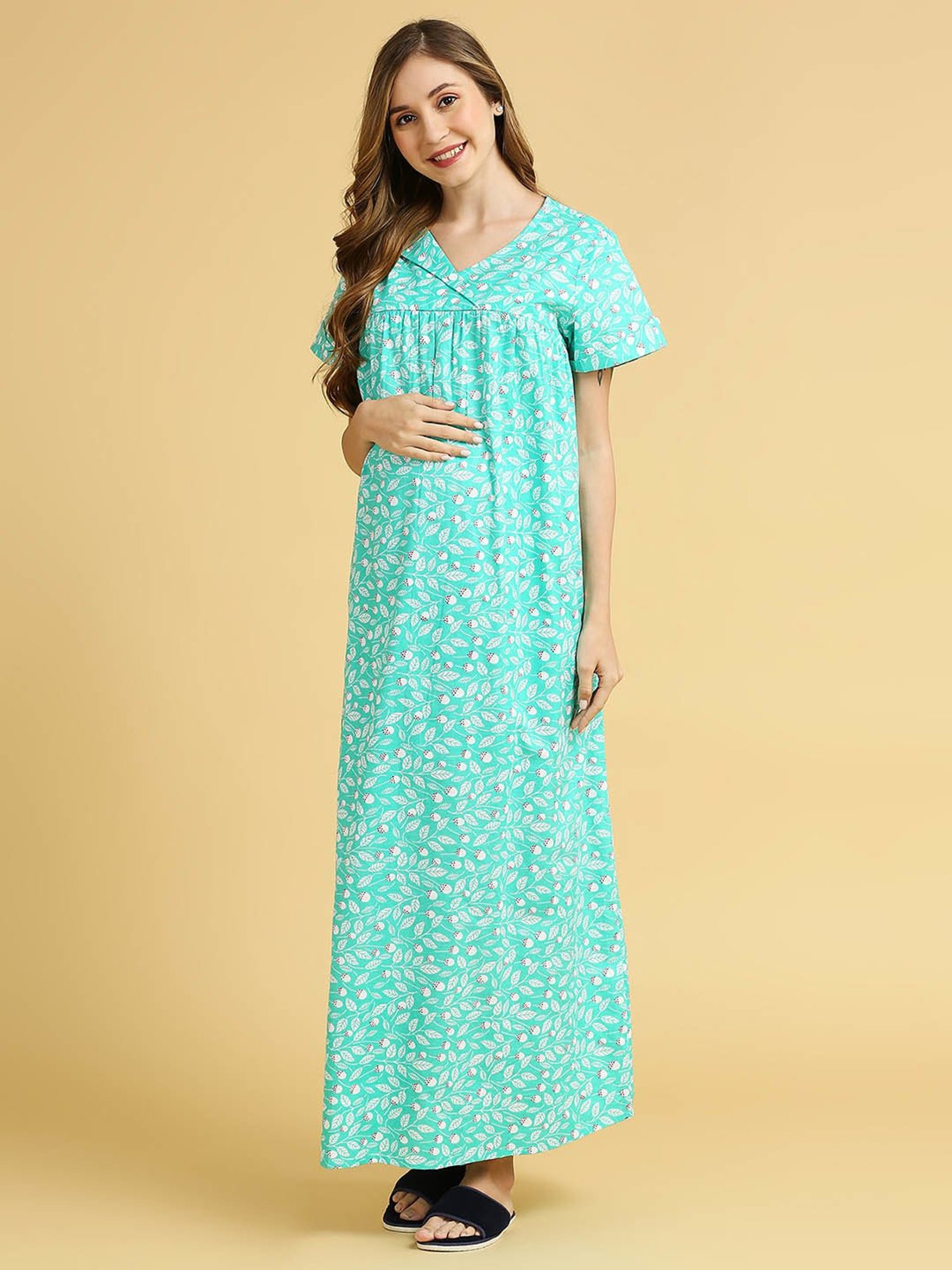 MomToBe Green Cotton Printed Feeding Nighty