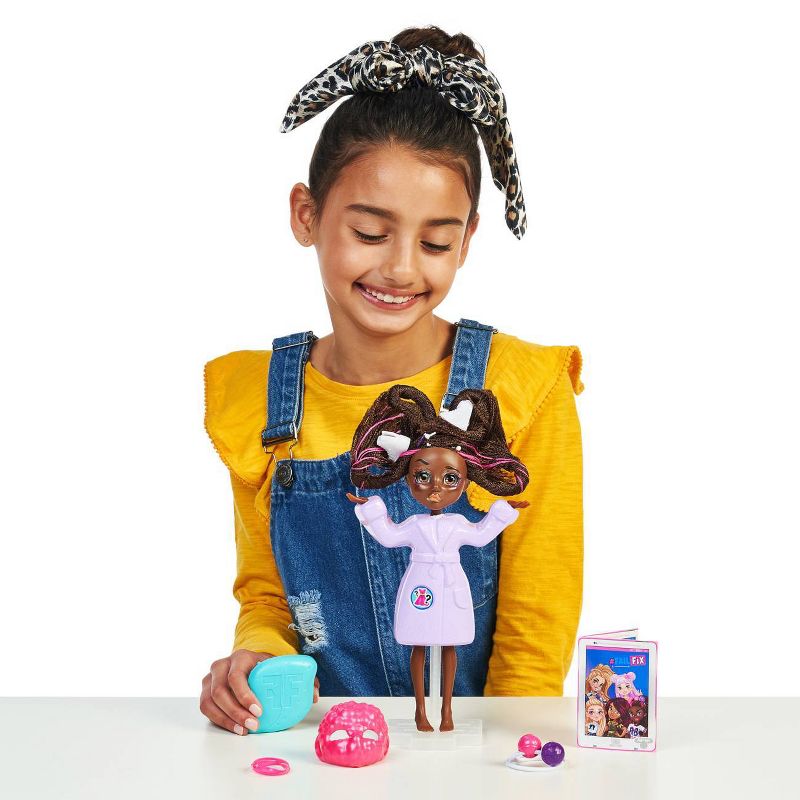 FailFix Total Makeover Doll - Dance.Stylz